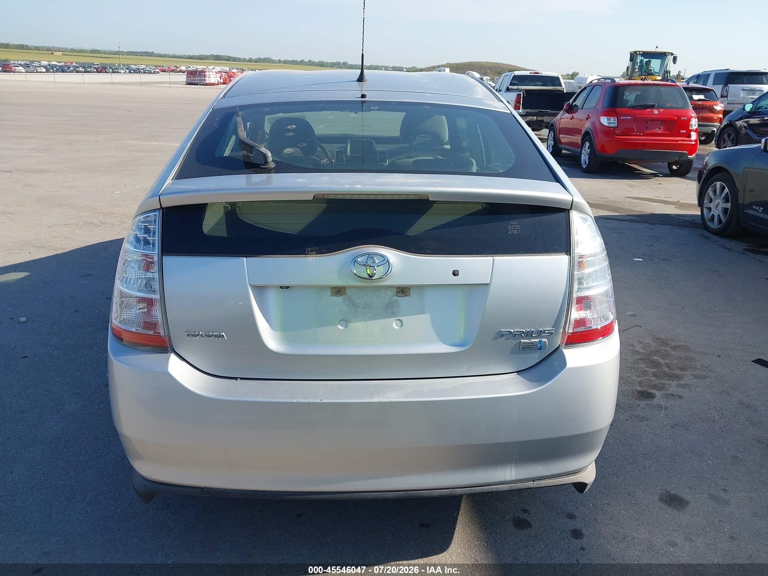 2008 Toyota Prius   Silver vin: JTDKB20U283307522