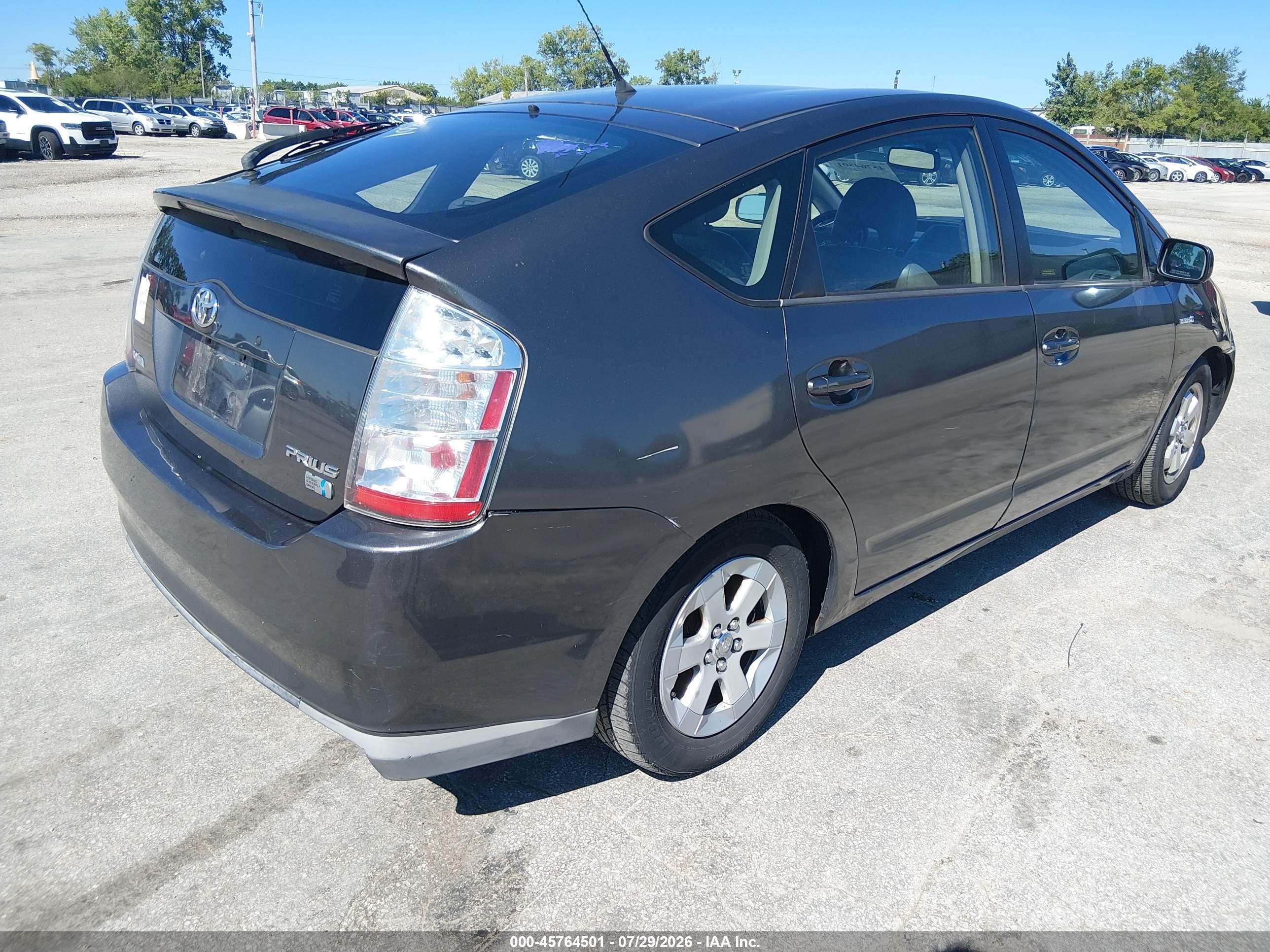 2008 Toyota Prius   Серый vin: JTDKB20U283341072