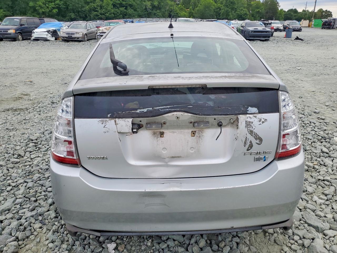 2008 Toyota Prius Base Silver vin: JTDKB20U283356221