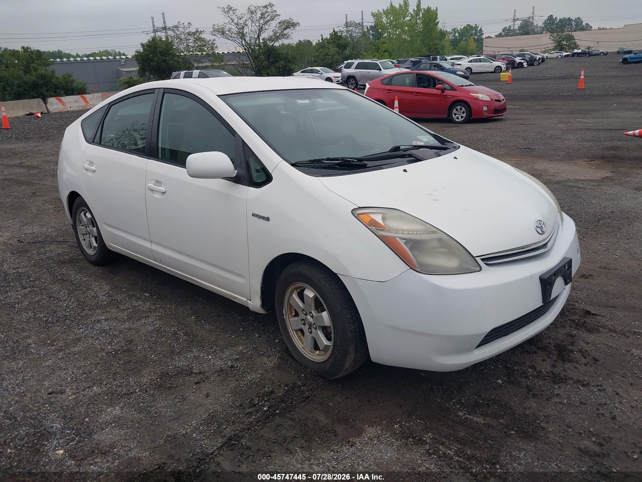 2008 Toyota Prius   White vin: JTDKB20U283356557