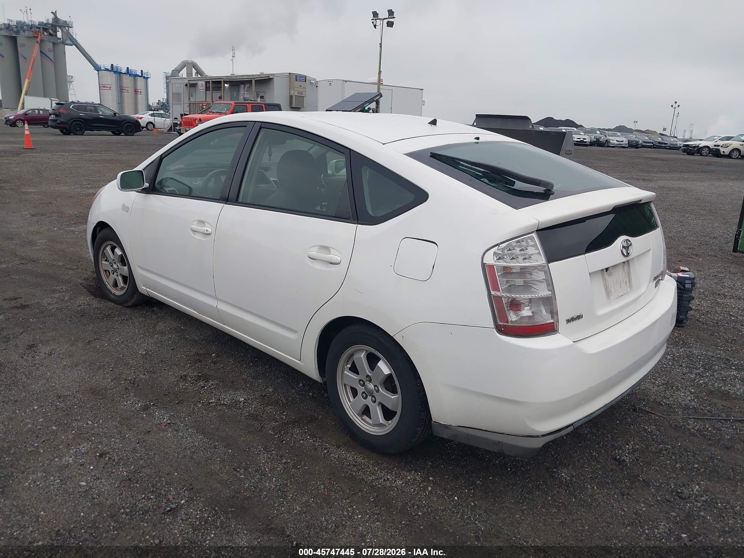 2008 Toyota Prius   White vin: JTDKB20U283356557