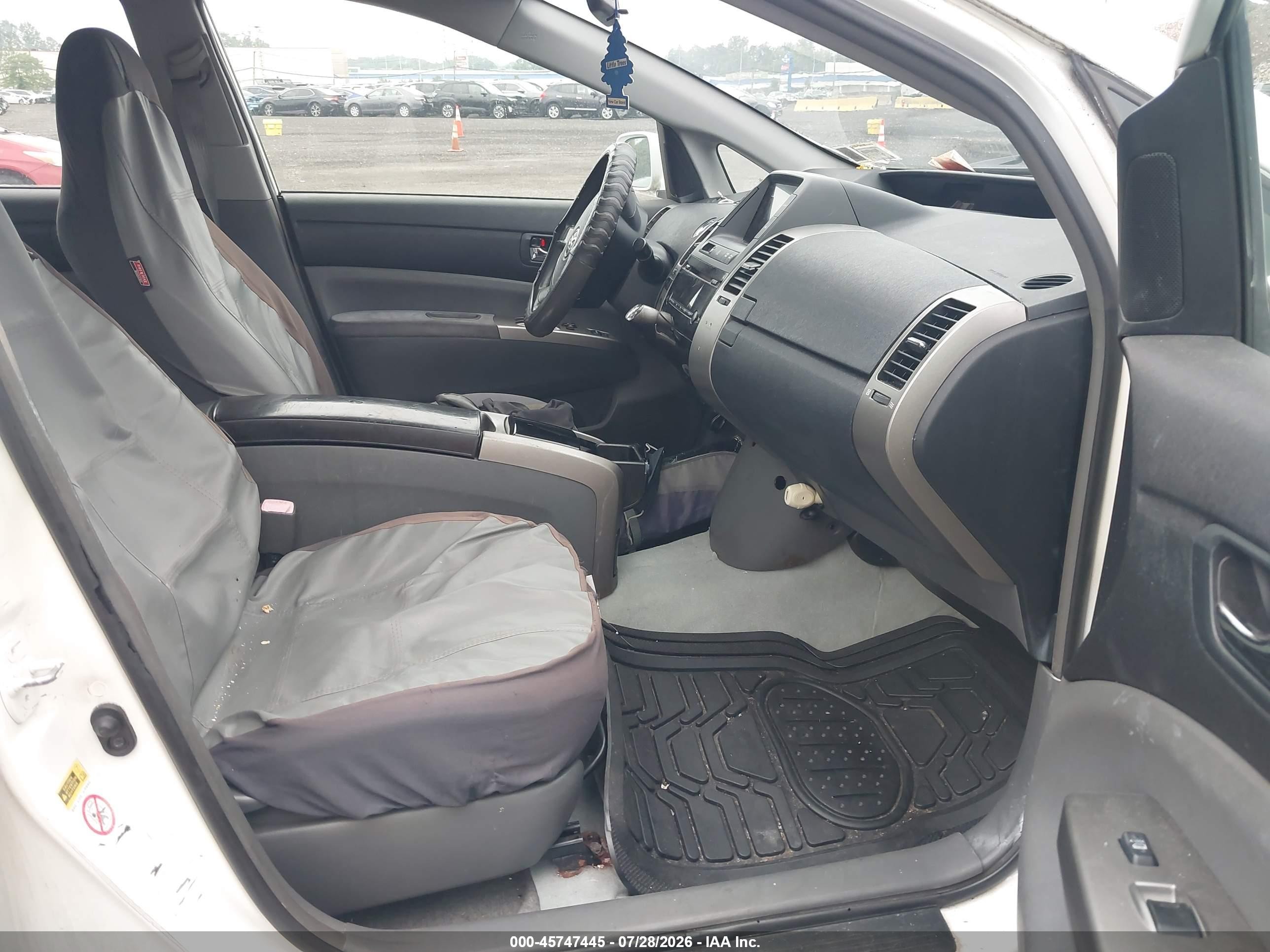 2008 Toyota Prius   White vin: JTDKB20U283356557