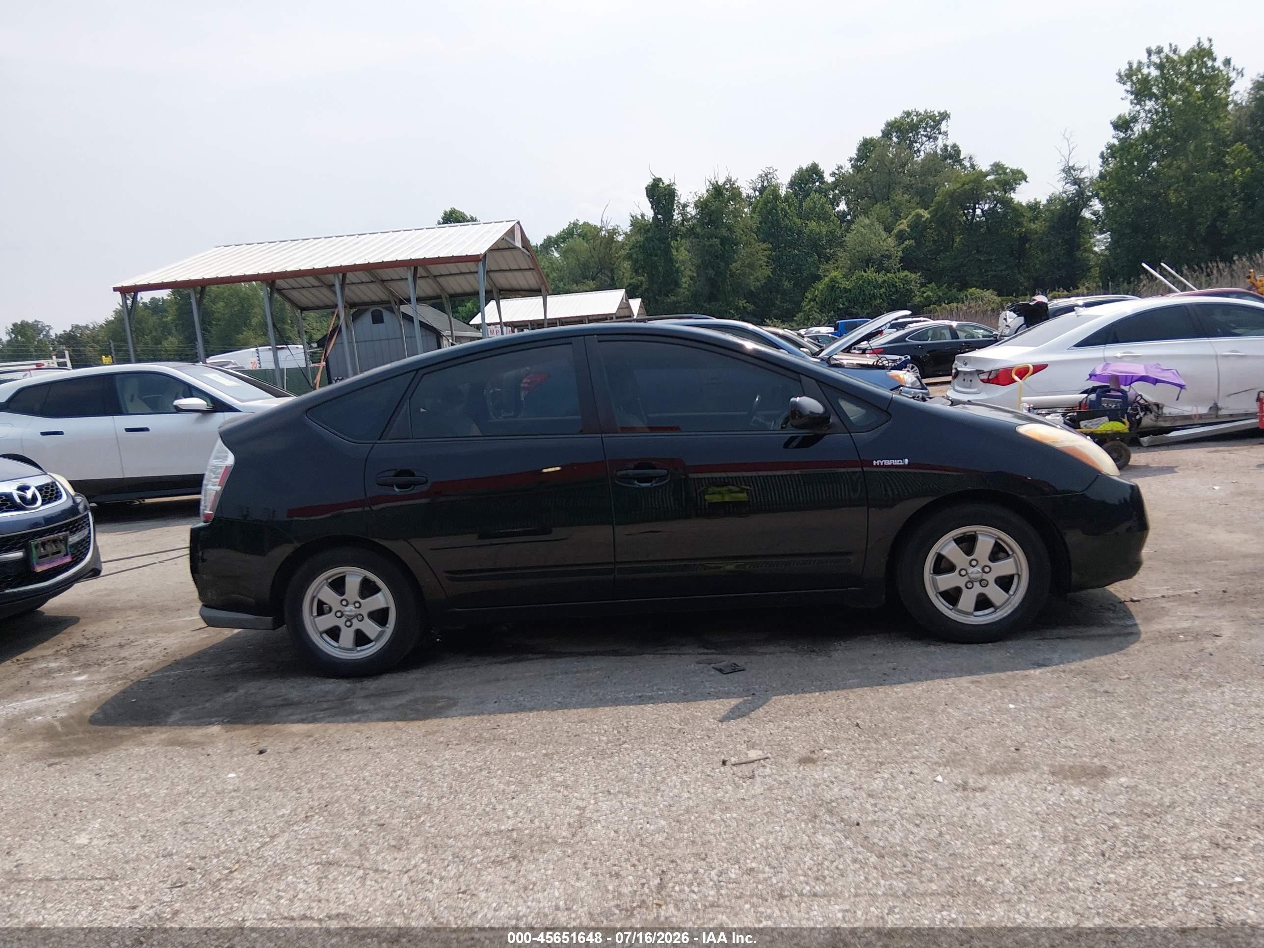 2008 Toyota Prius   Black vin: JTDKB20U283357062