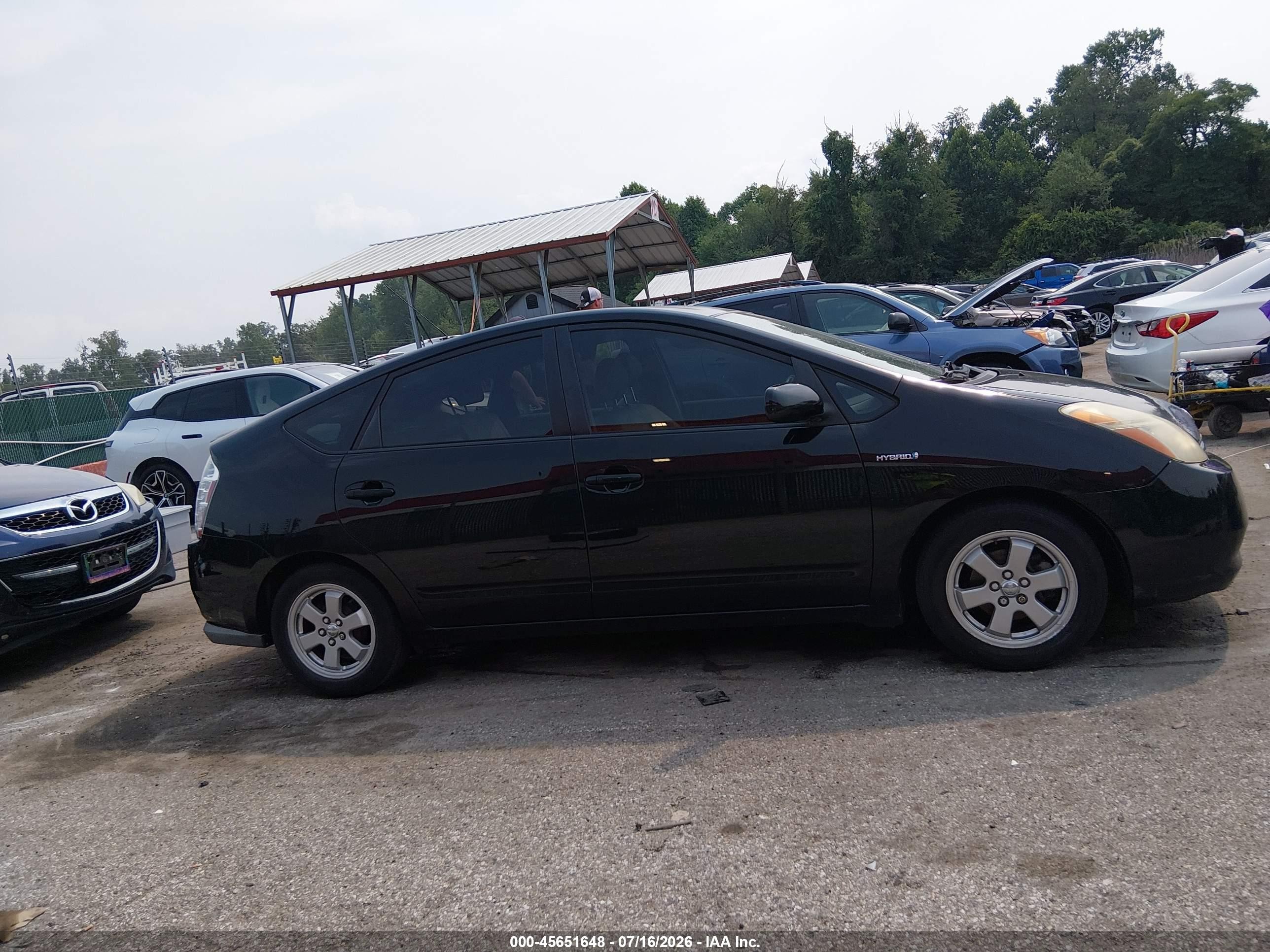 2008 Toyota Prius   Black vin: JTDKB20U283357062