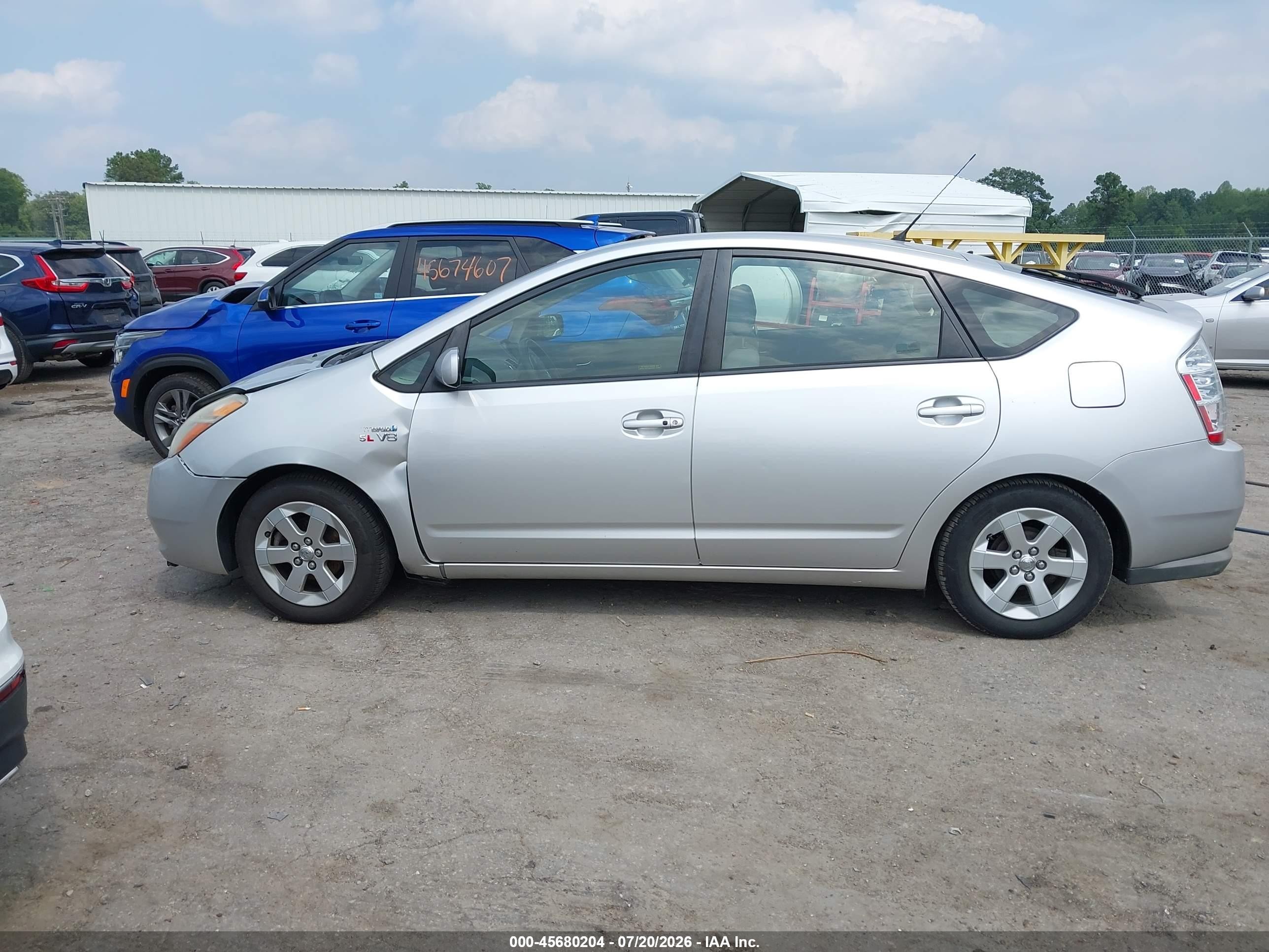 2008 Toyota Prius Silver vin: JTDKB20U283374704