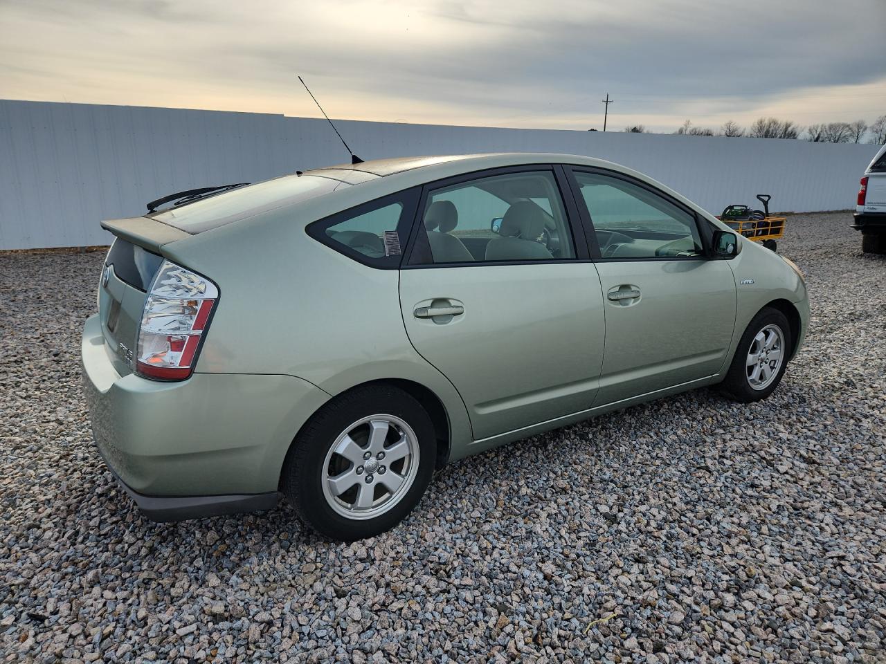 2008 Toyota Prius Standard Green vin: JTDKB20U283380969