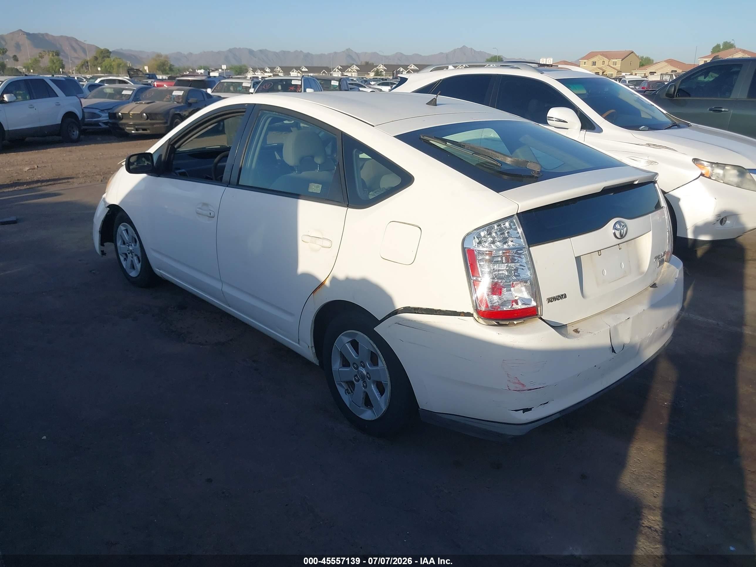2008 Toyota Prius   White vin: JTDKB20U283414909