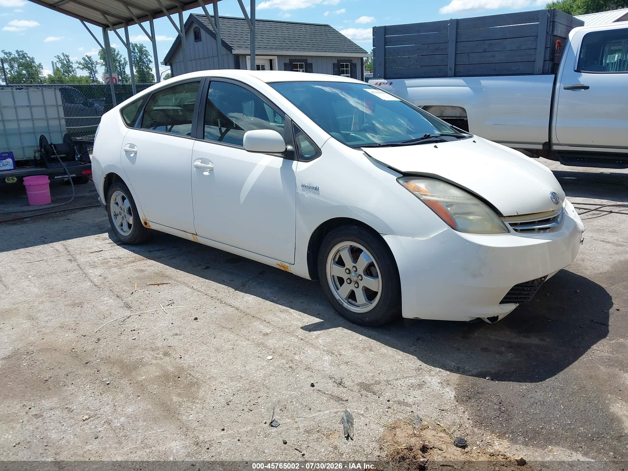 2008 Toyota Prius   White vin: JTDKB20U283417616