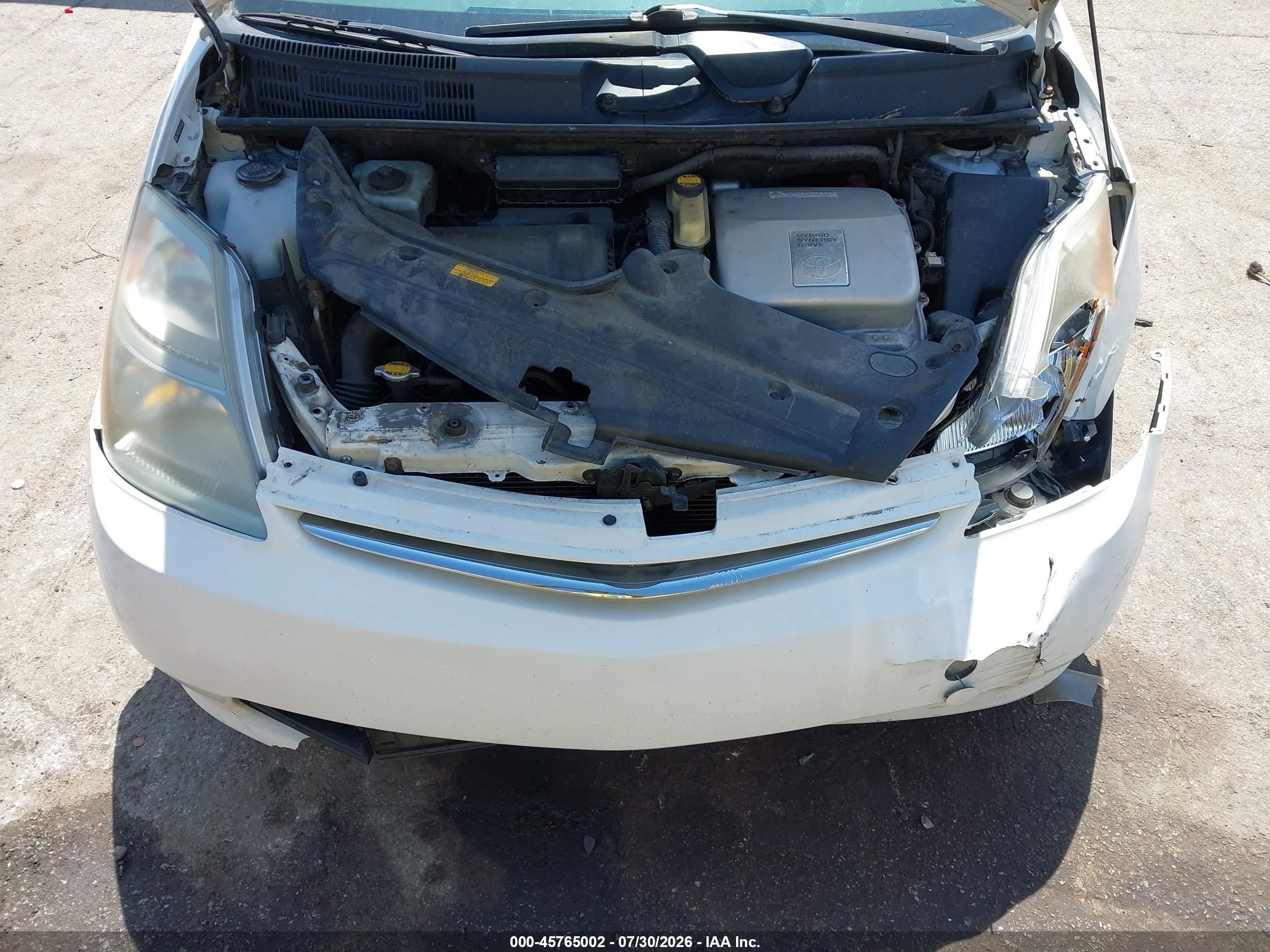 2008 Toyota Prius   White vin: JTDKB20U283417616
