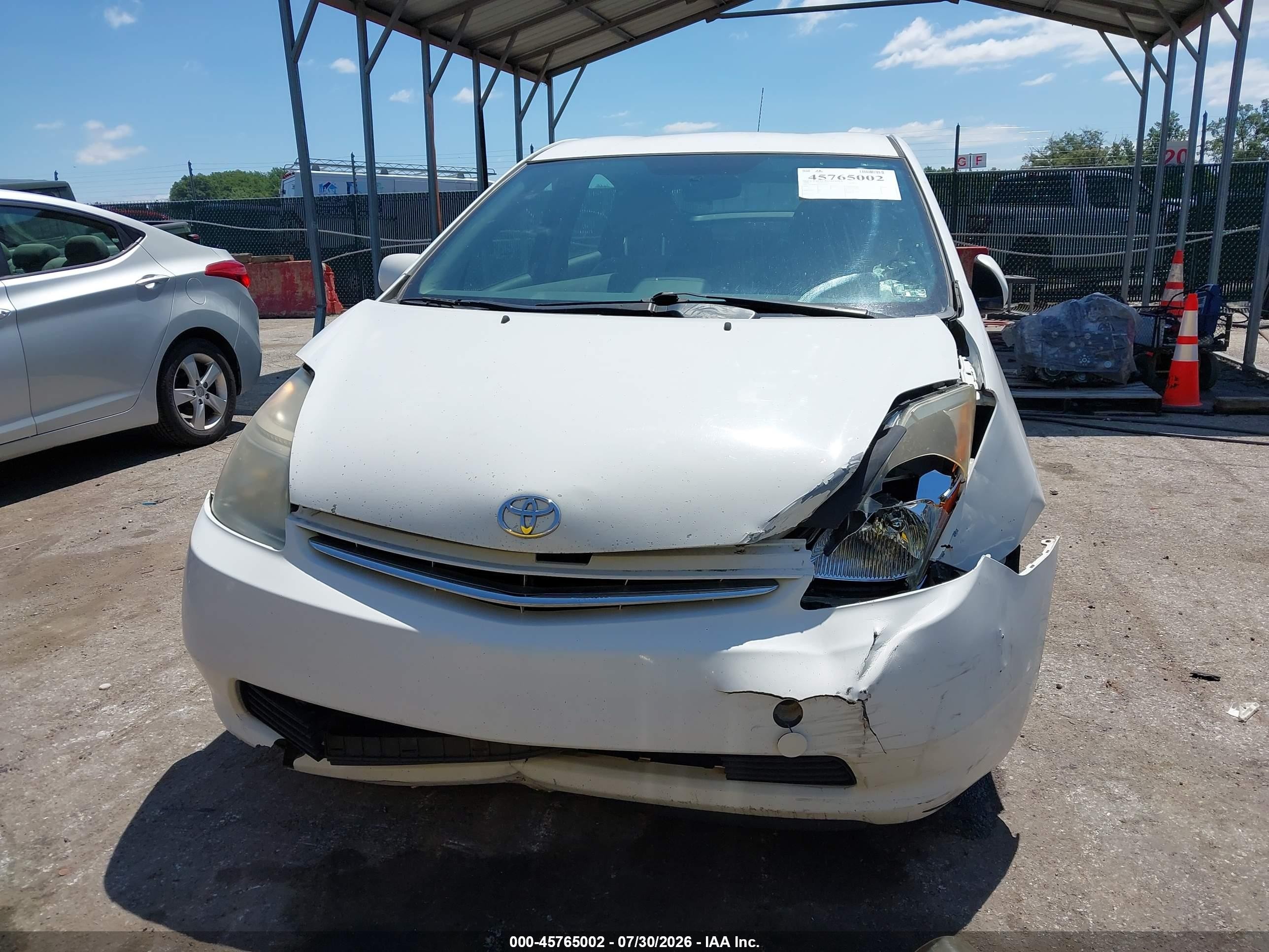 2008 Toyota Prius   White vin: JTDKB20U283417616