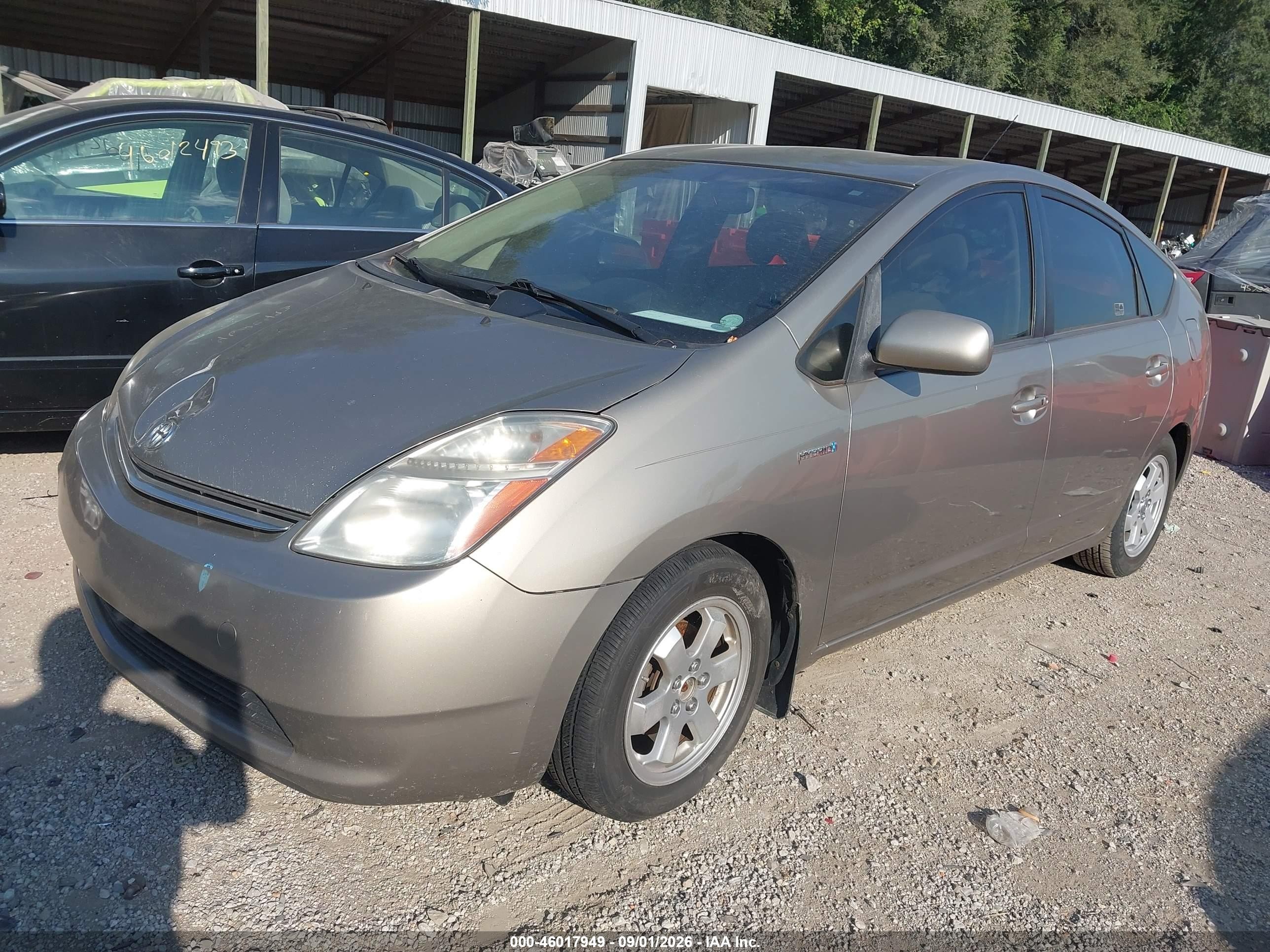 2008 Toyota Prius   Gold vin: JTDKB20U283419074