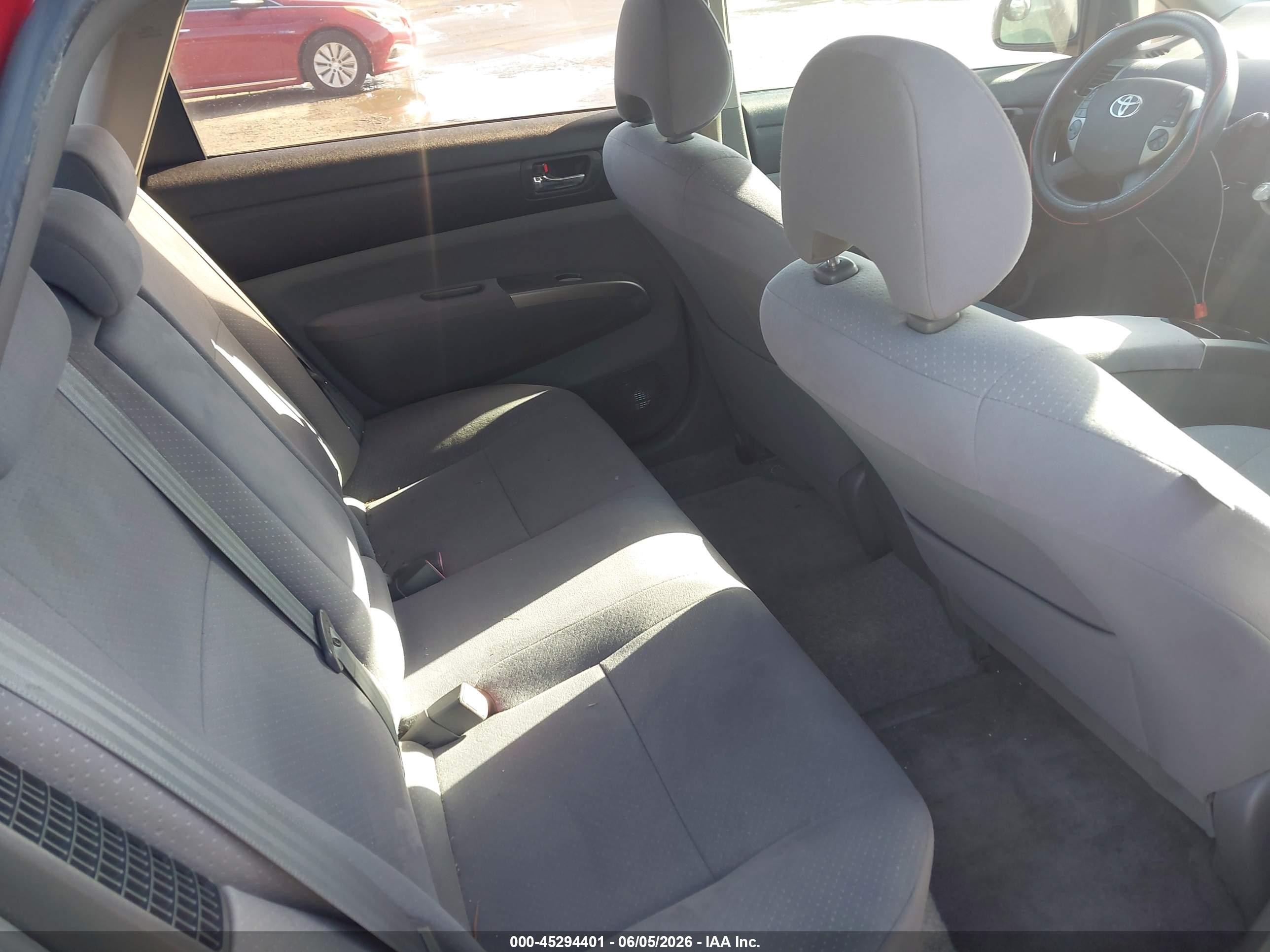 2008 Toyota Prius   Red vin: JTDKB20U283421956