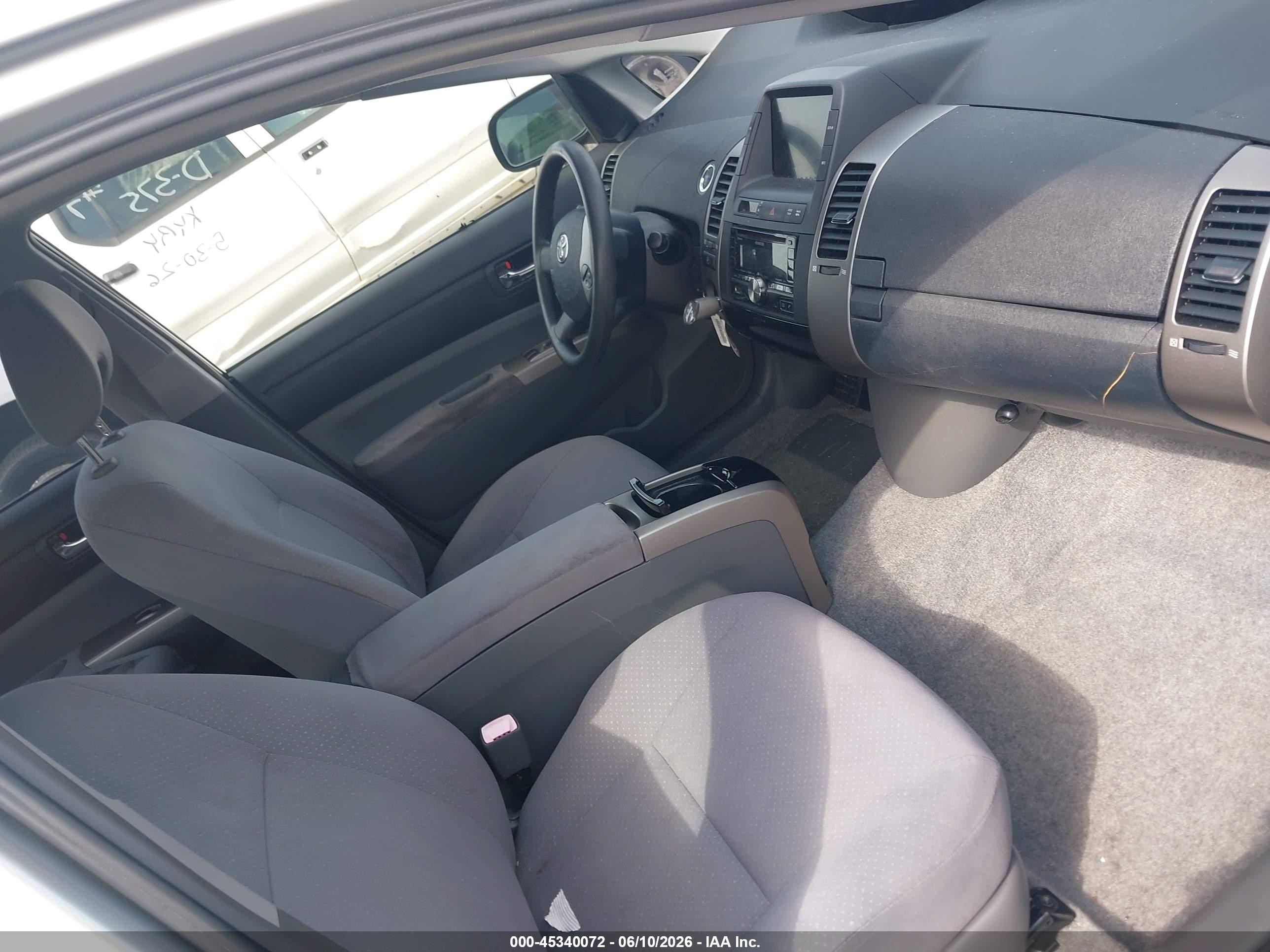 2008 Toyota Prius   Silver vin: JTDKB20U283435971