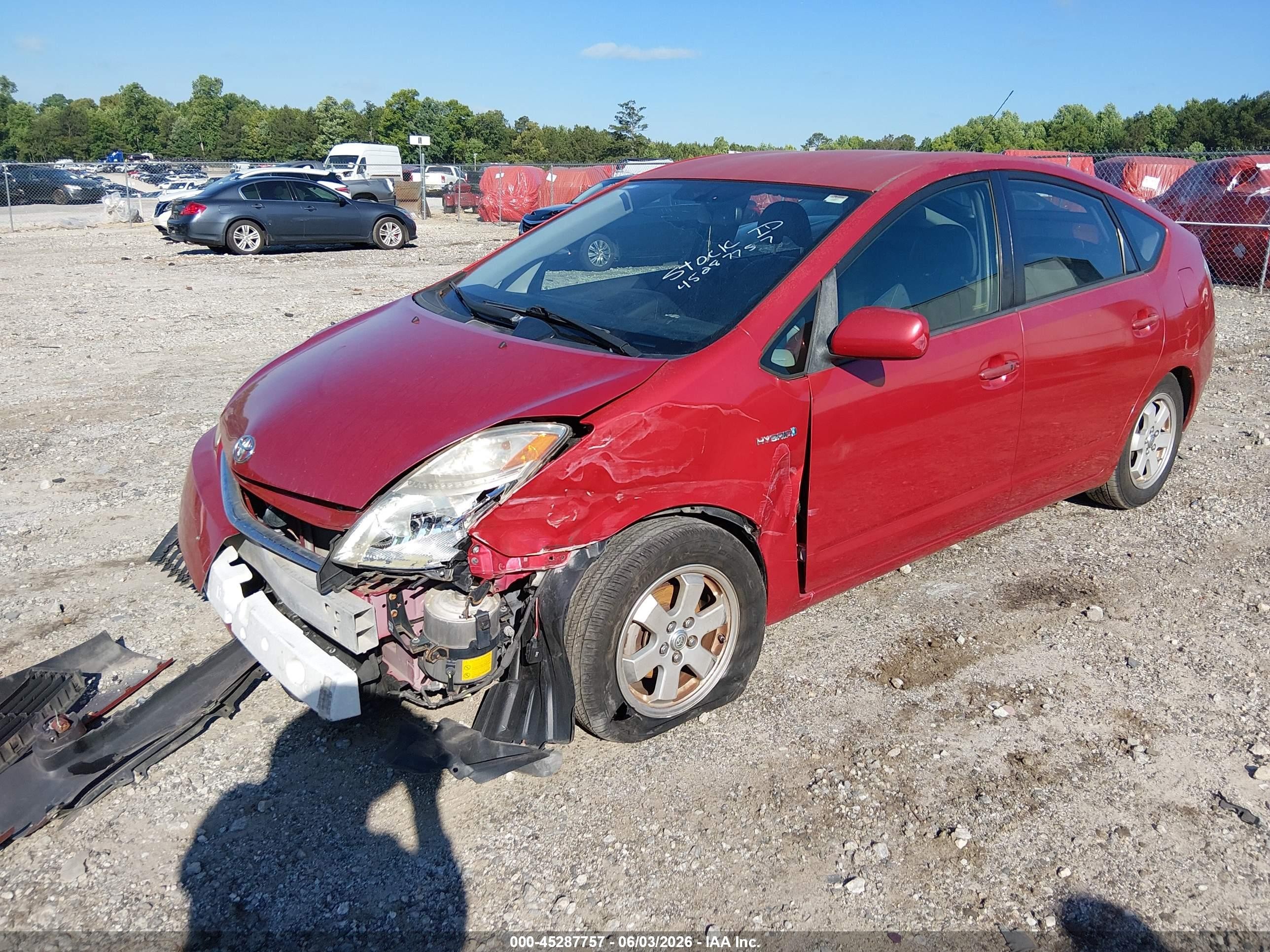 2008 Toyota Prius   Red vin: JTDKB20U283451894