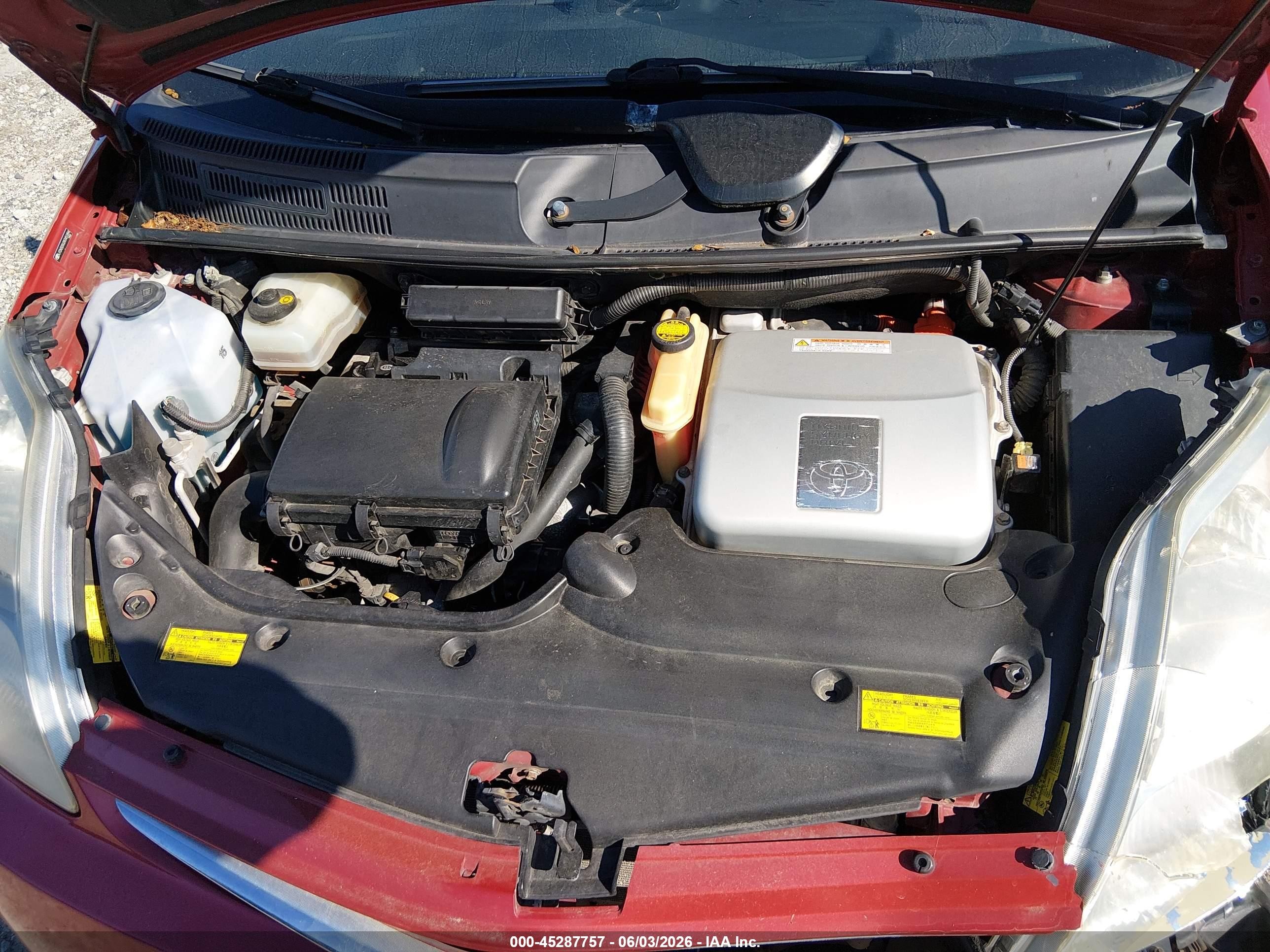 2008 Toyota Prius   Red vin: JTDKB20U283451894