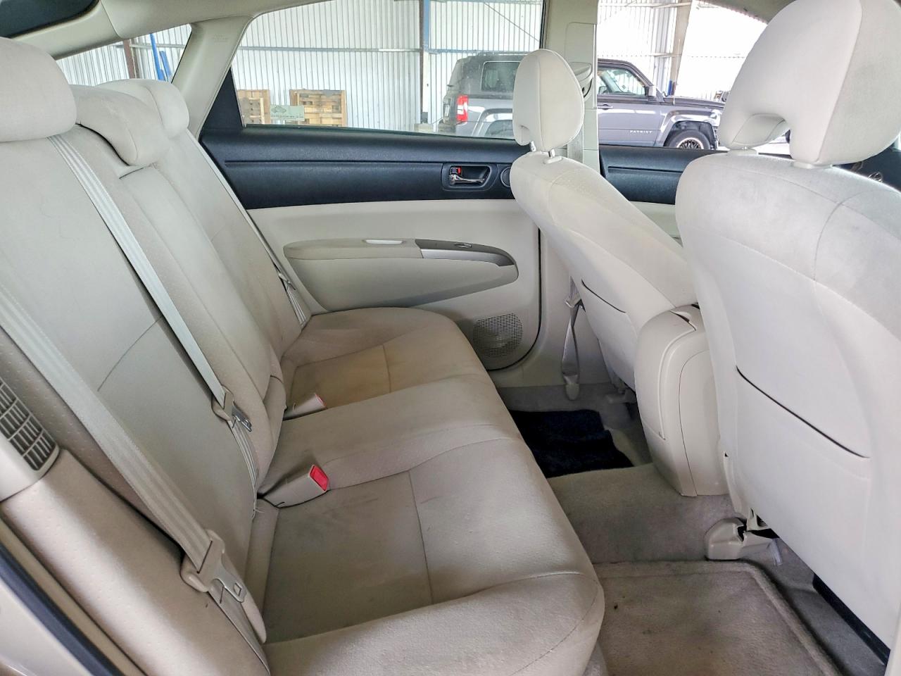 2008 Toyota Prius Base Tan vin: JTDKB20U287726088