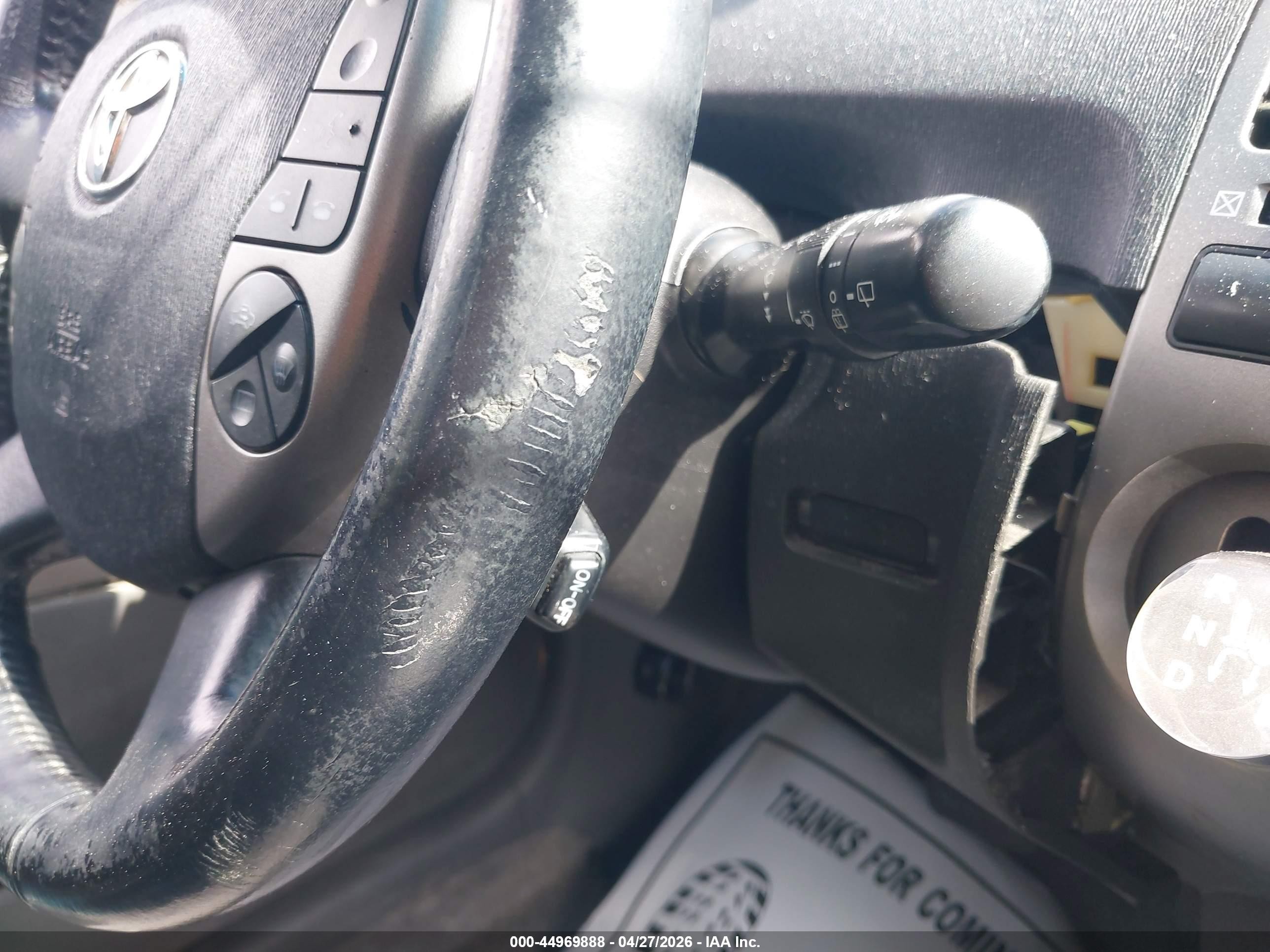 2008 Toyota Prius   Navy vin: JTDKB20U287729833