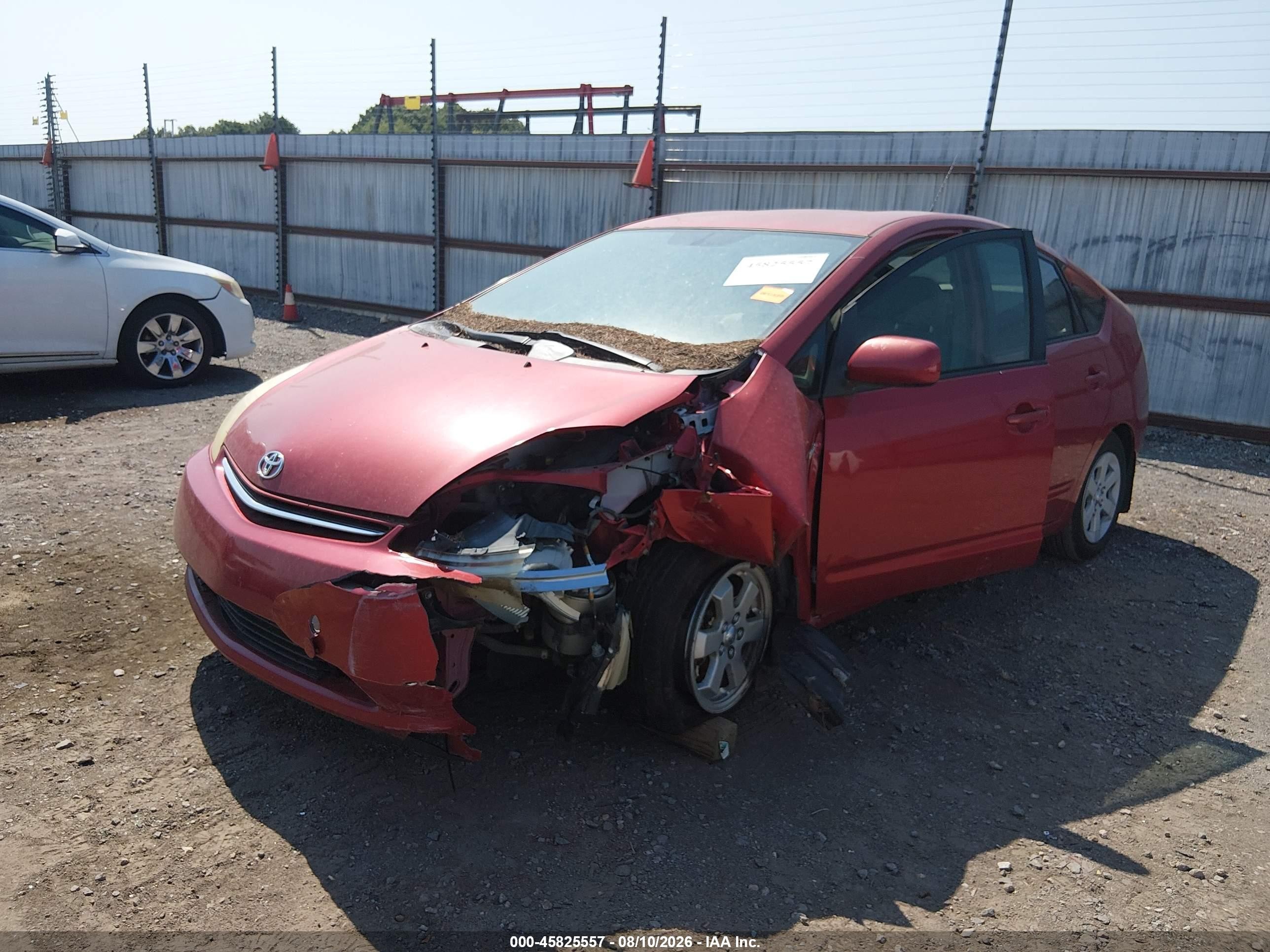 2008 Toyota Prius   Red vin: JTDKB20U287795041