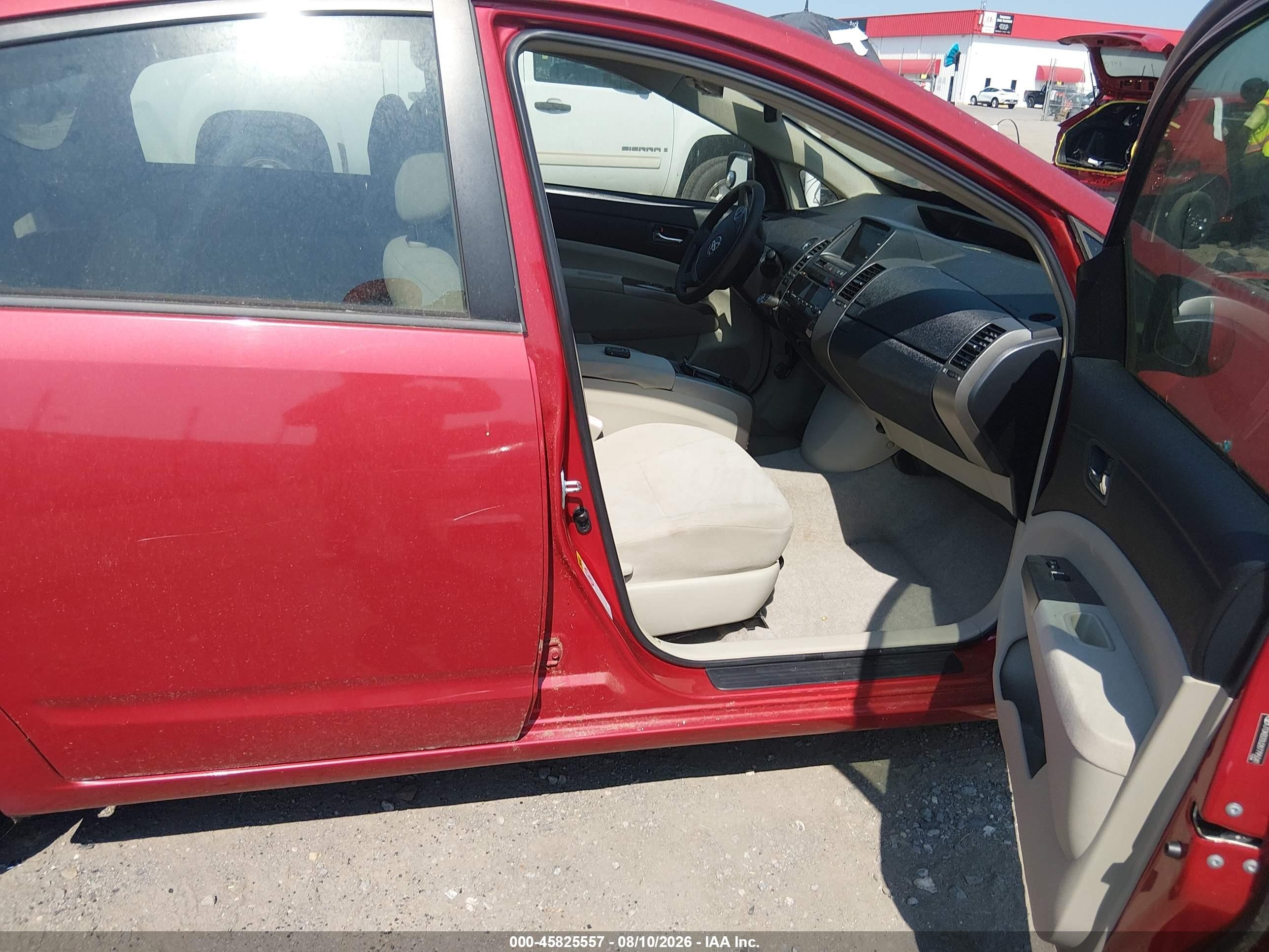 2008 Toyota Prius   Red vin: JTDKB20U287795041