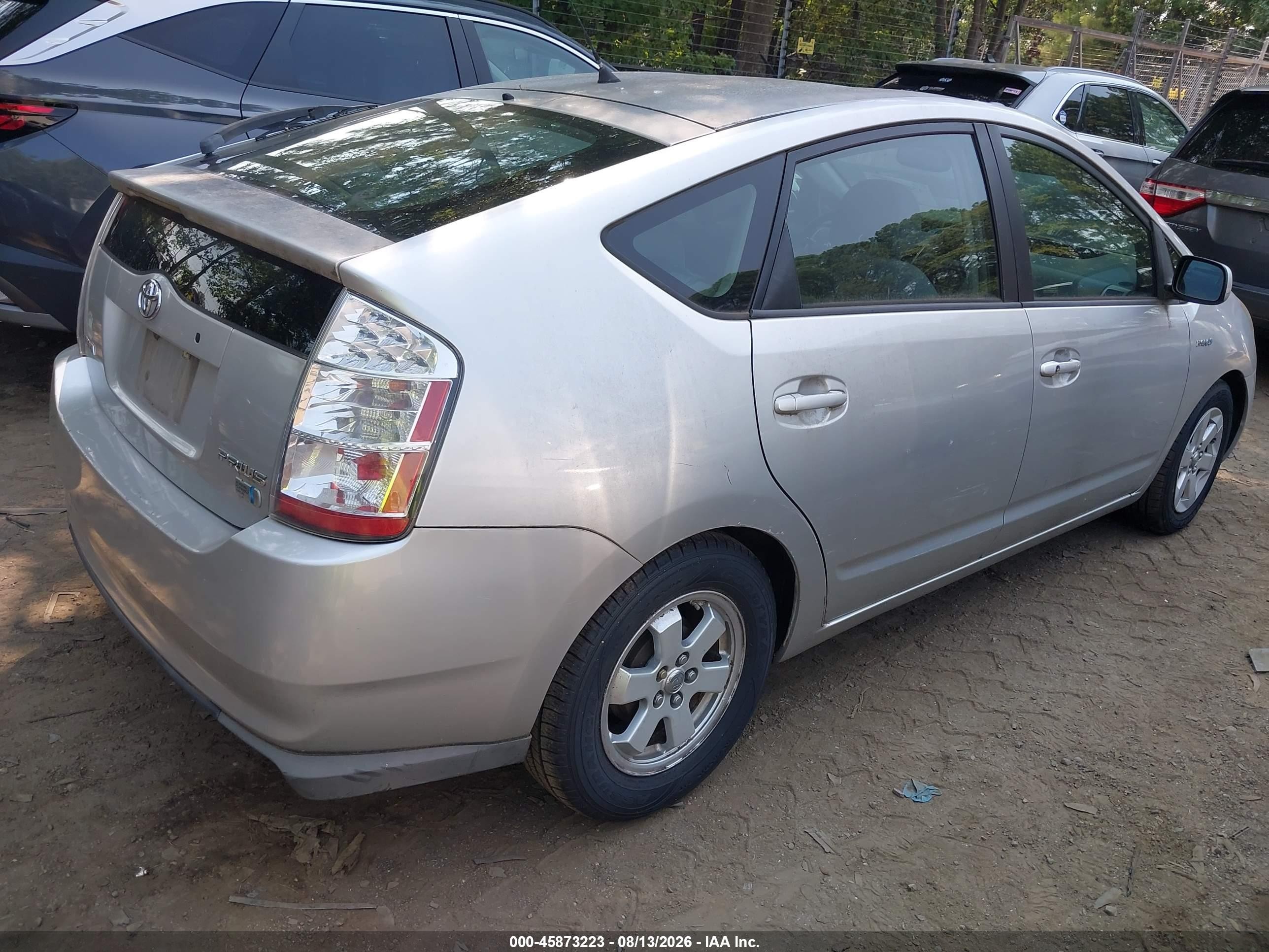 2009 Toyota Prius   Silver vin: JTDKB20U293480118
