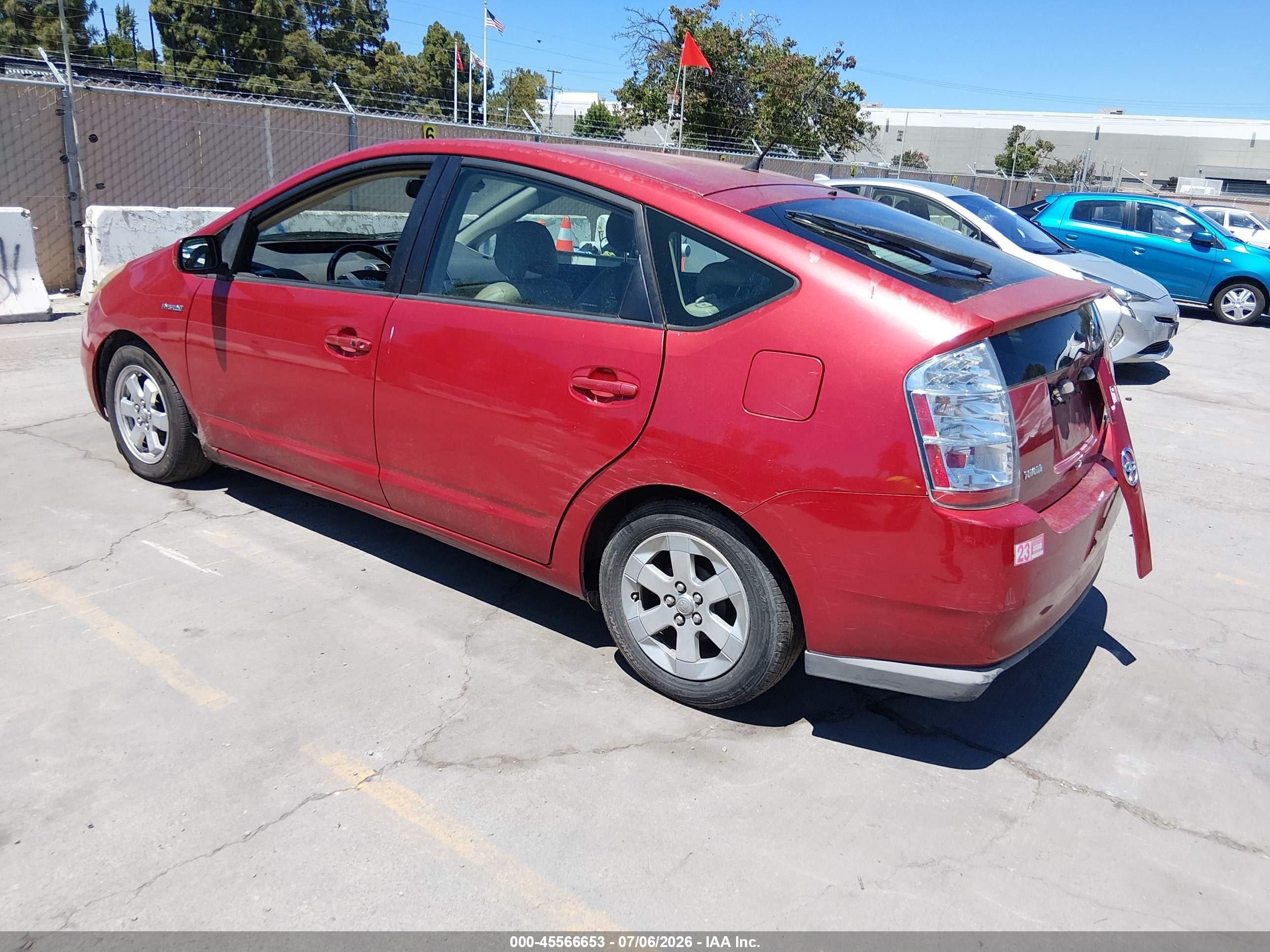 2009 Toyota Prius   Red vin: JTDKB20U293480250