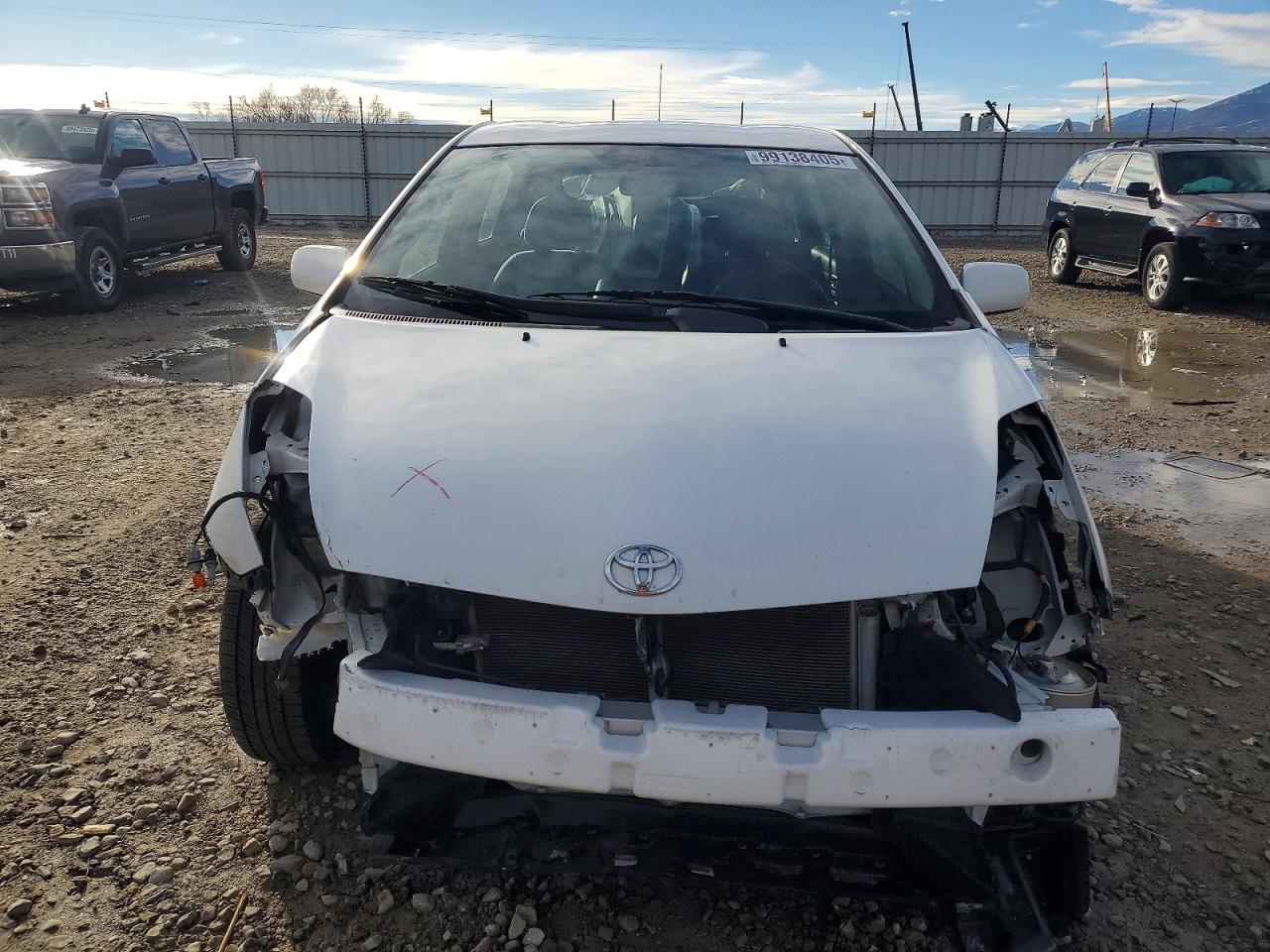 2009 Toyota Prius White vin: JTDKB20U293502280