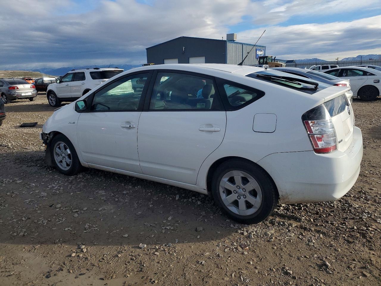2009 Toyota Prius White vin: JTDKB20U293502280