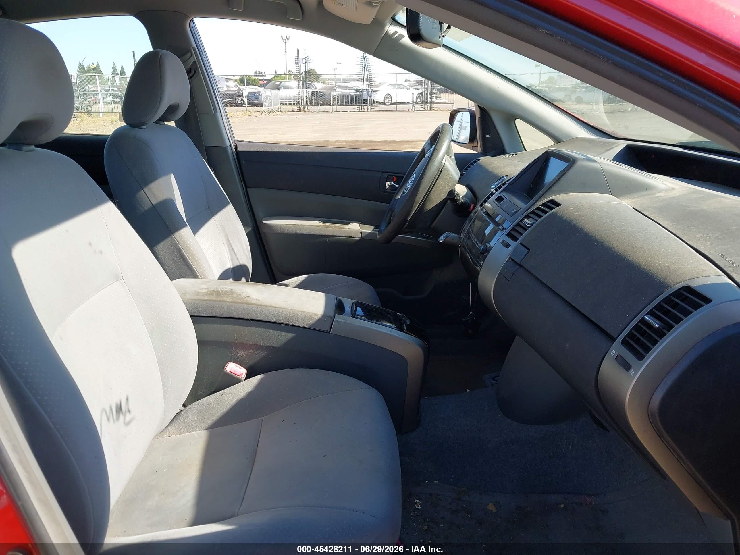 2009 Toyota Prius   Red vin: JTDKB20U297828427