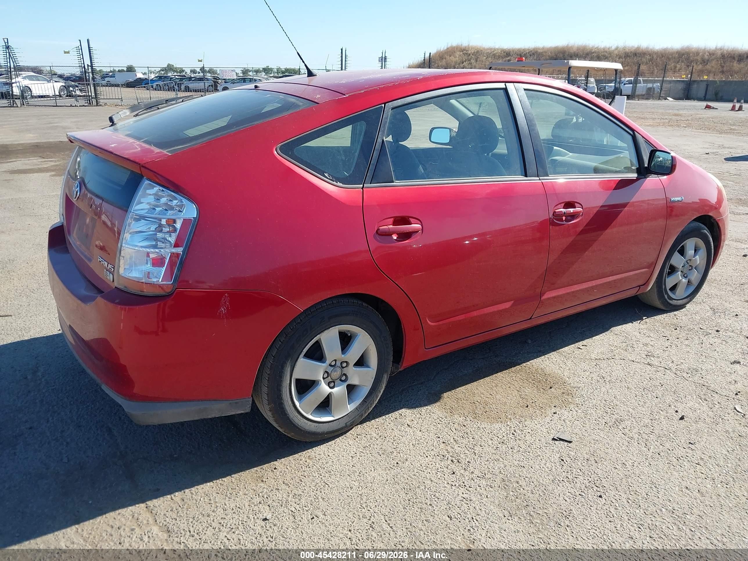 2009 Toyota Prius   Red vin: JTDKB20U297828427