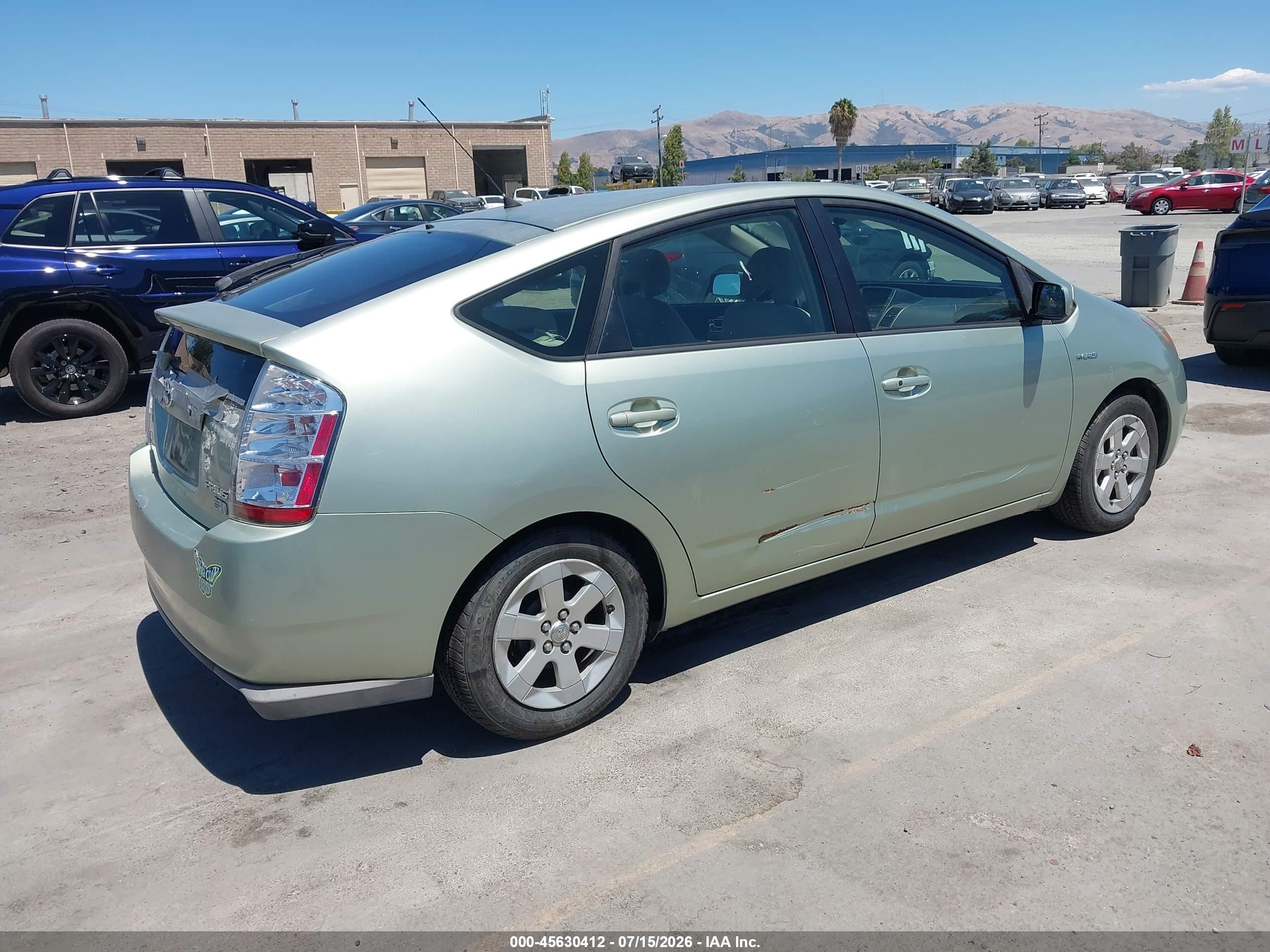 2009 Toyota Prius   Gold vin: JTDKB20U297855482