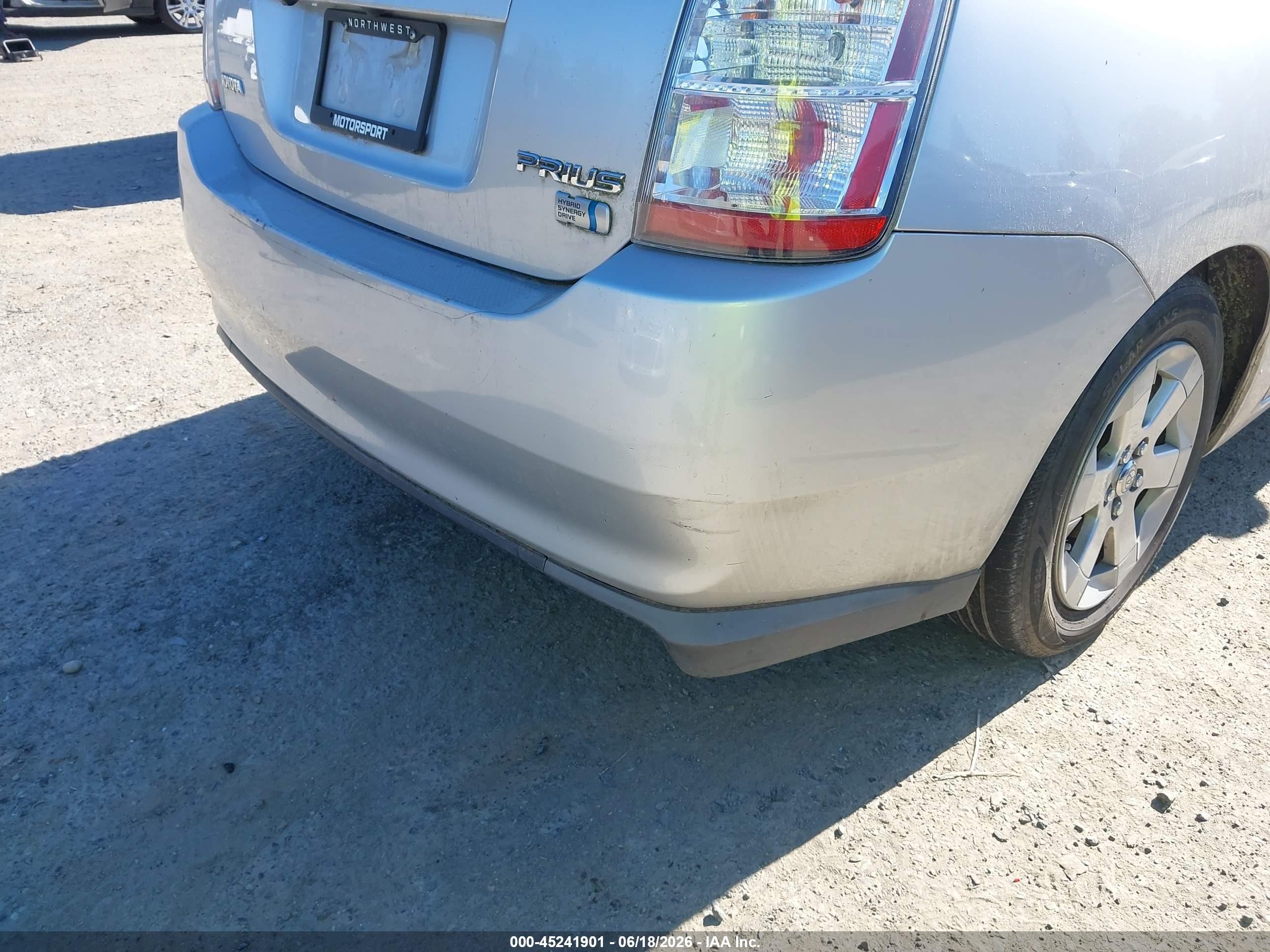 2009 Toyota Prius   Silver vin: JTDKB20U297873867