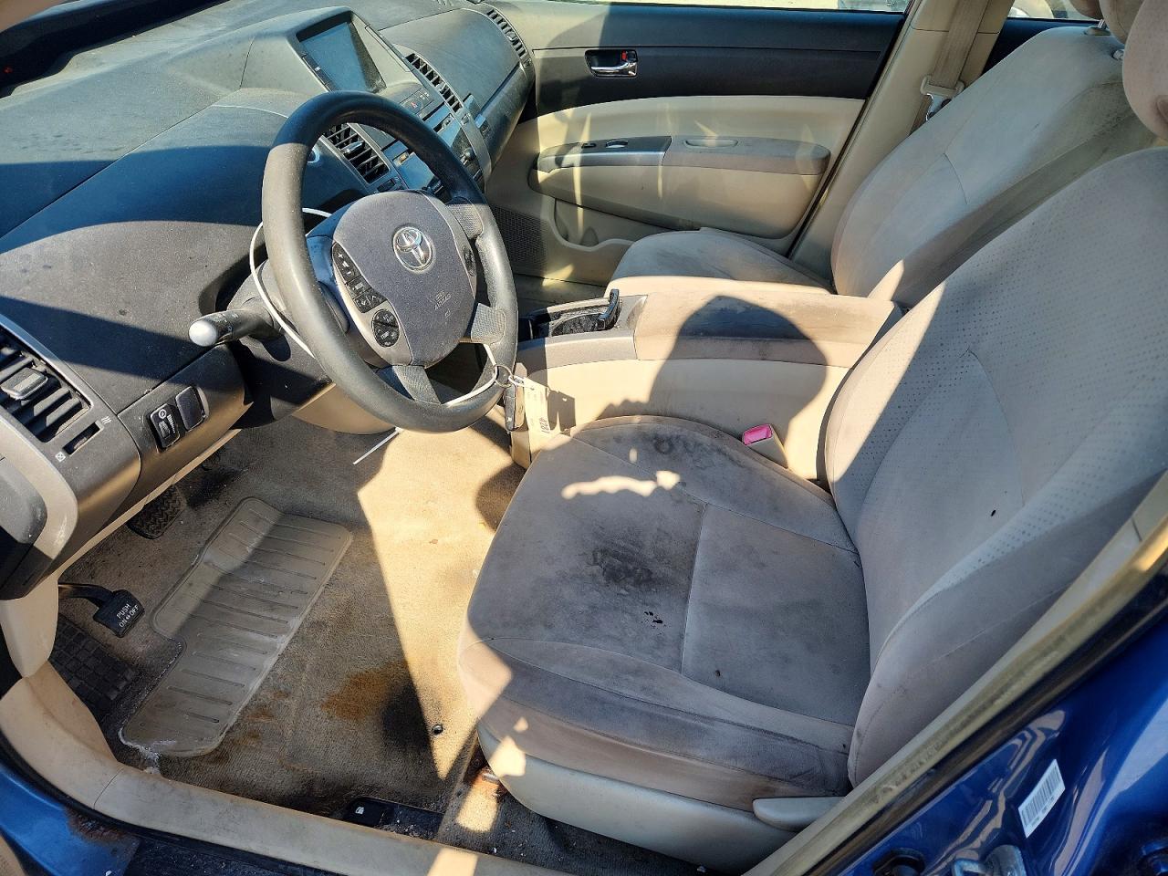 2004 Toyota Prius Blue vin: JTDKB20U340109737
