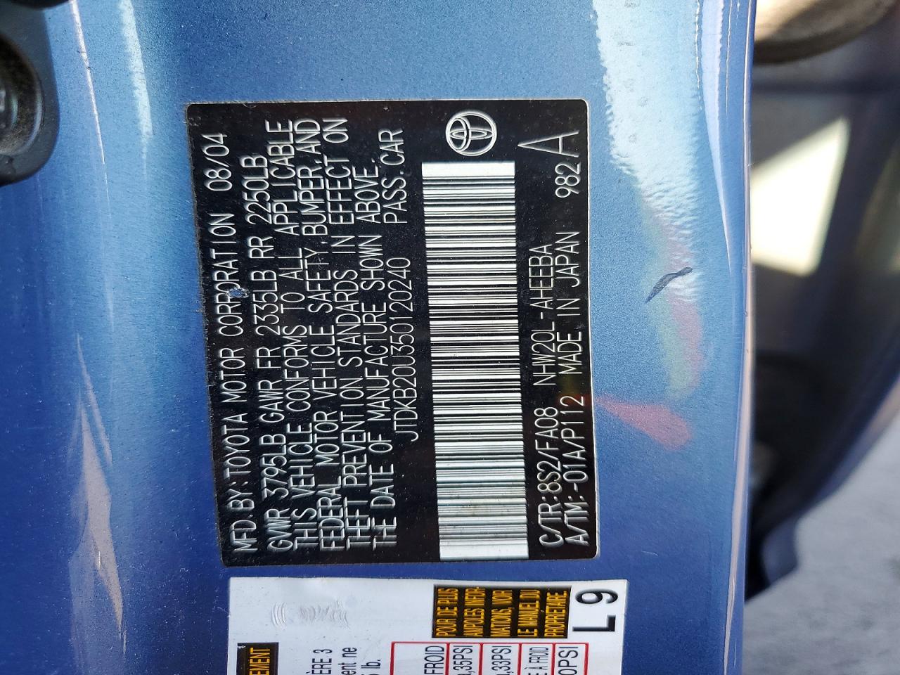 2005 Toyota Prius Base Blue vin: JTDKB20U350120240