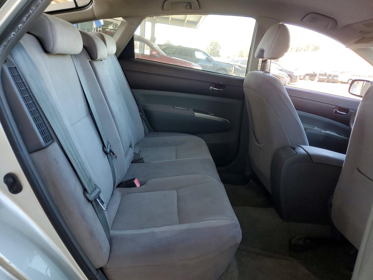 2005 Toyota Prius Base Silver vin: JTDKB20U350124689
