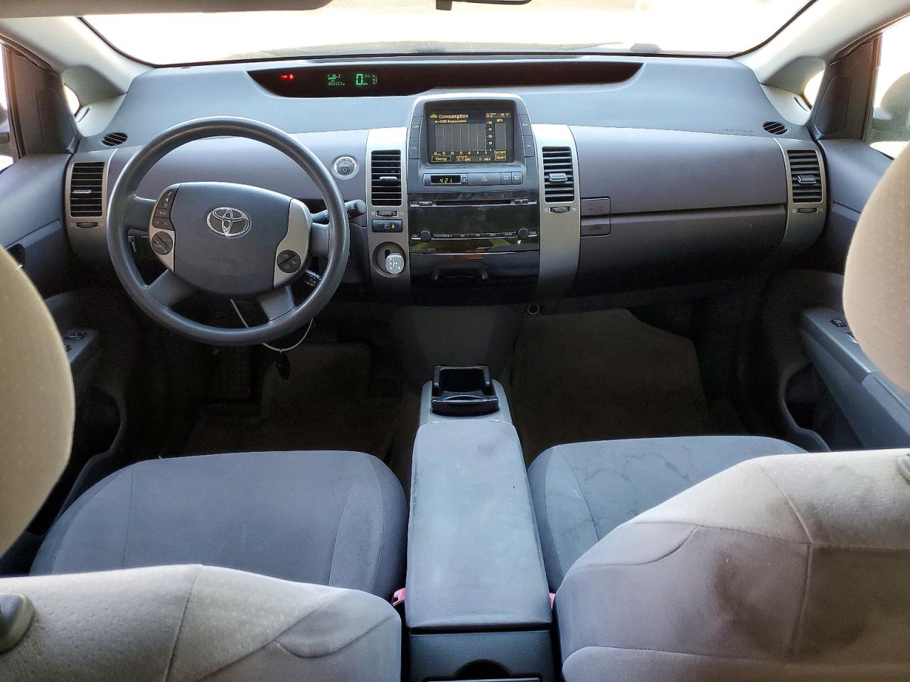 2005 Toyota Prius Base Silver vin: JTDKB20U350124689