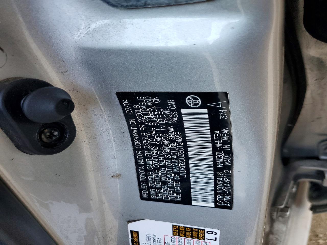 2005 Toyota Prius Base Silver vin: JTDKB20U350124689