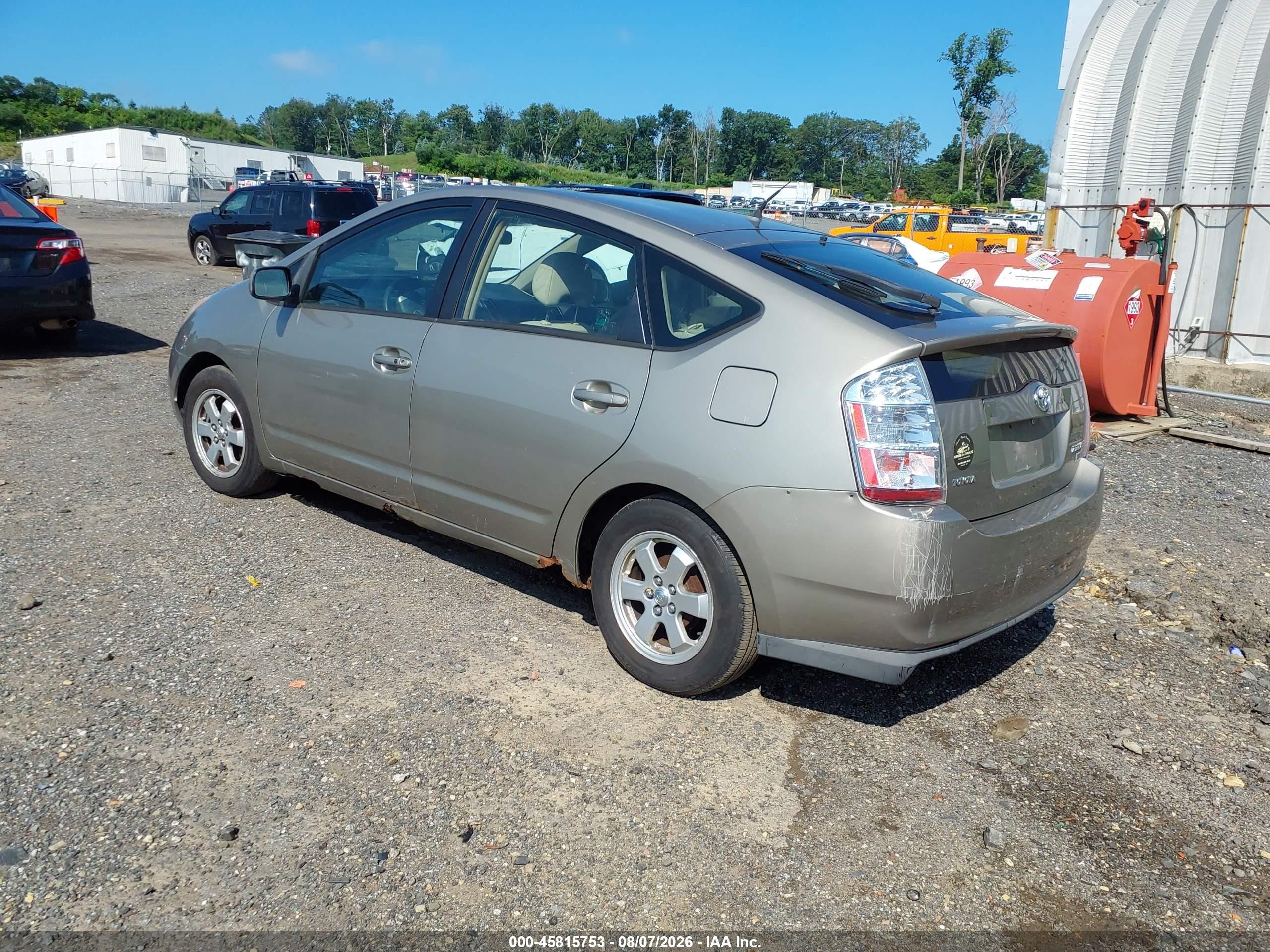 2005 Toyota Prius   Tan vin: JTDKB20U353021108