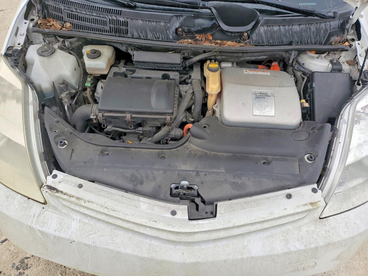 2005 Toyota Prius Base Белый vin: JTDKB20U353022629