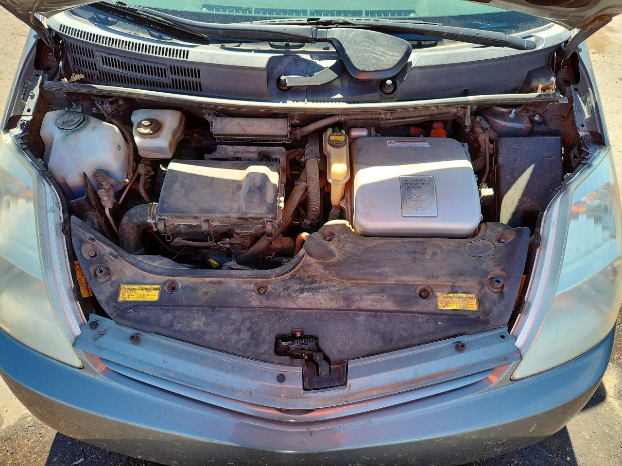 2005 Toyota Prius Base Gray vin: JTDKB20U353023926