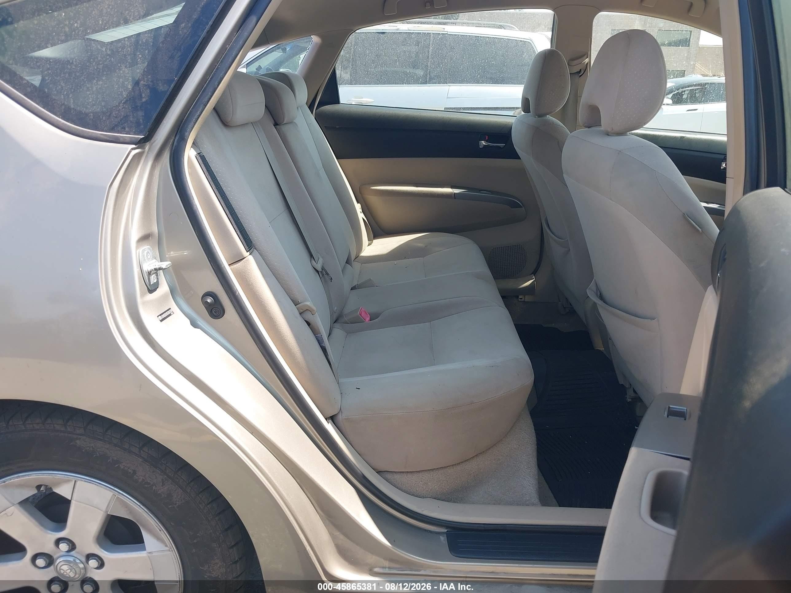 2005 Toyota Prius   Beige vin: JTDKB20U353067599