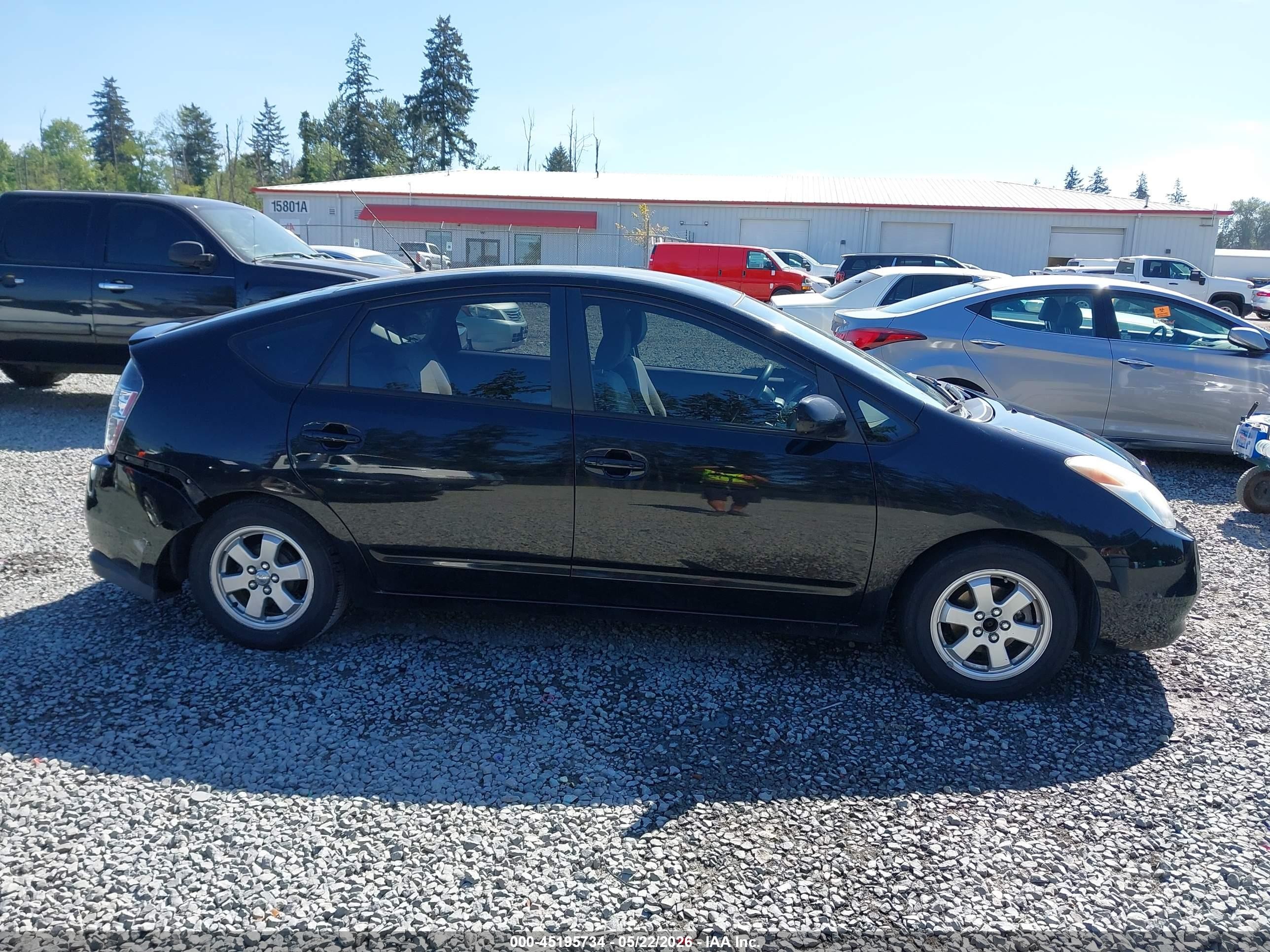 2005 Toyota Prius   Черный vin: JTDKB20U353094804