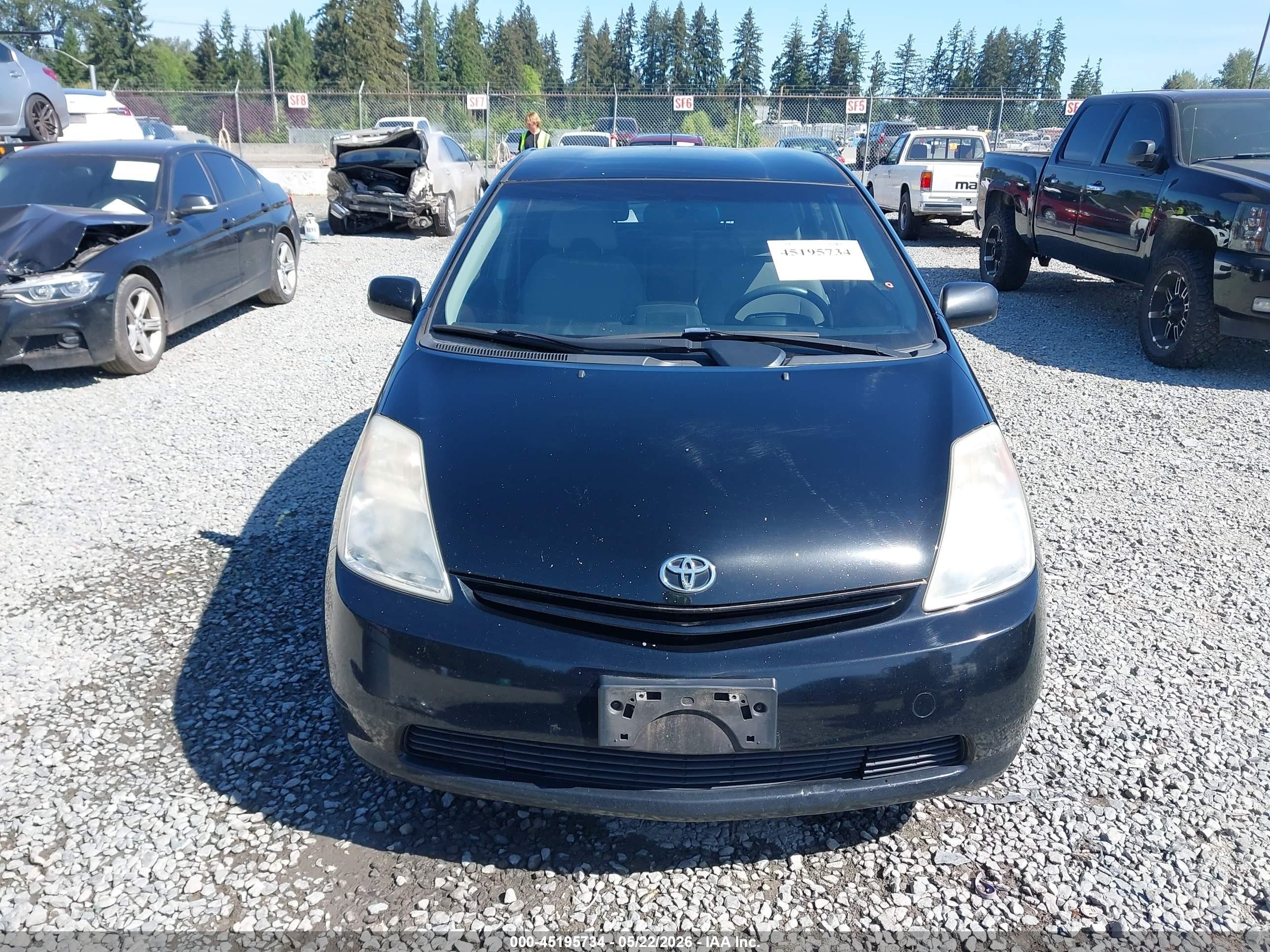 2005 Toyota Prius   Черный vin: JTDKB20U353094804