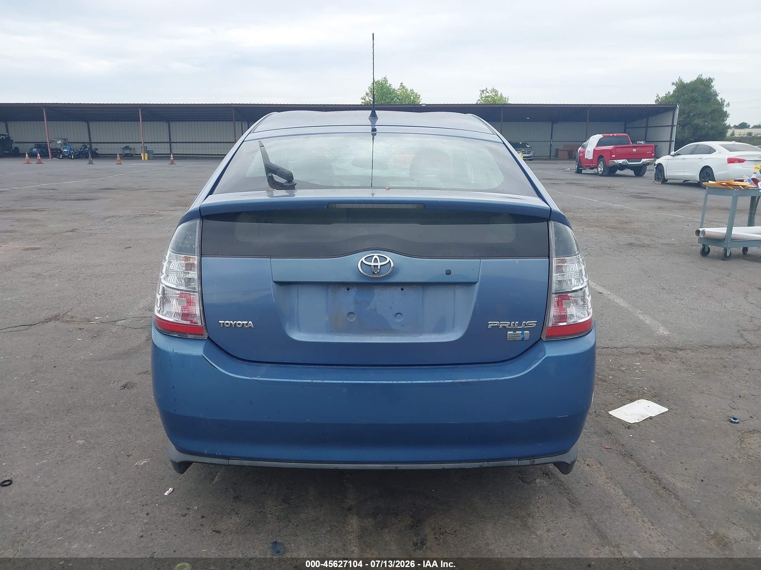 2005 Toyota Prius   Синий vin: JTDKB20U357021277