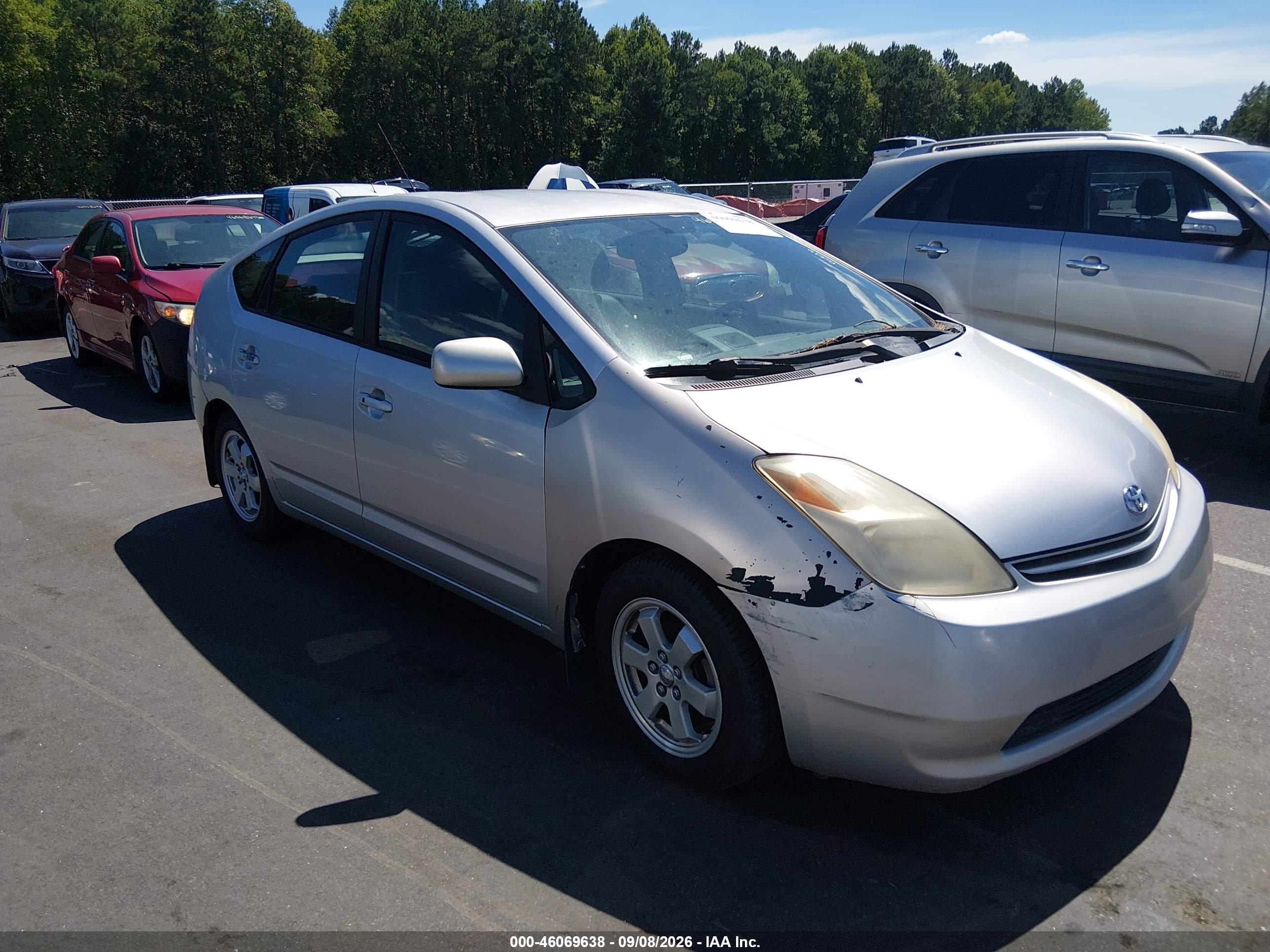 2005 Toyota Prius   Silver vin: JTDKB20U357027211