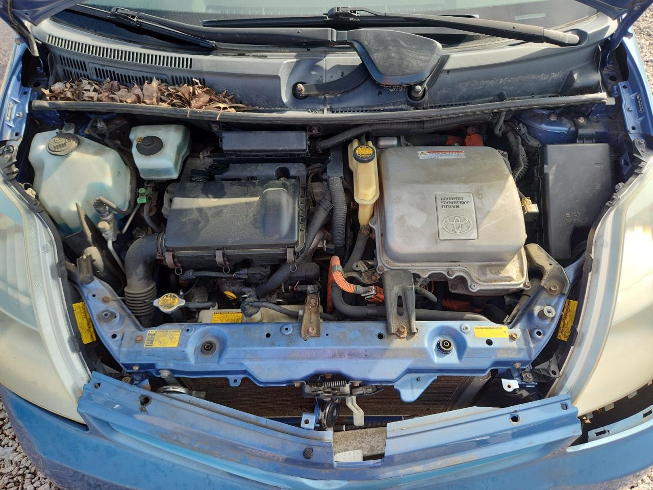 2005 Toyota Prius Base Blue vin: JTDKB20U357038743