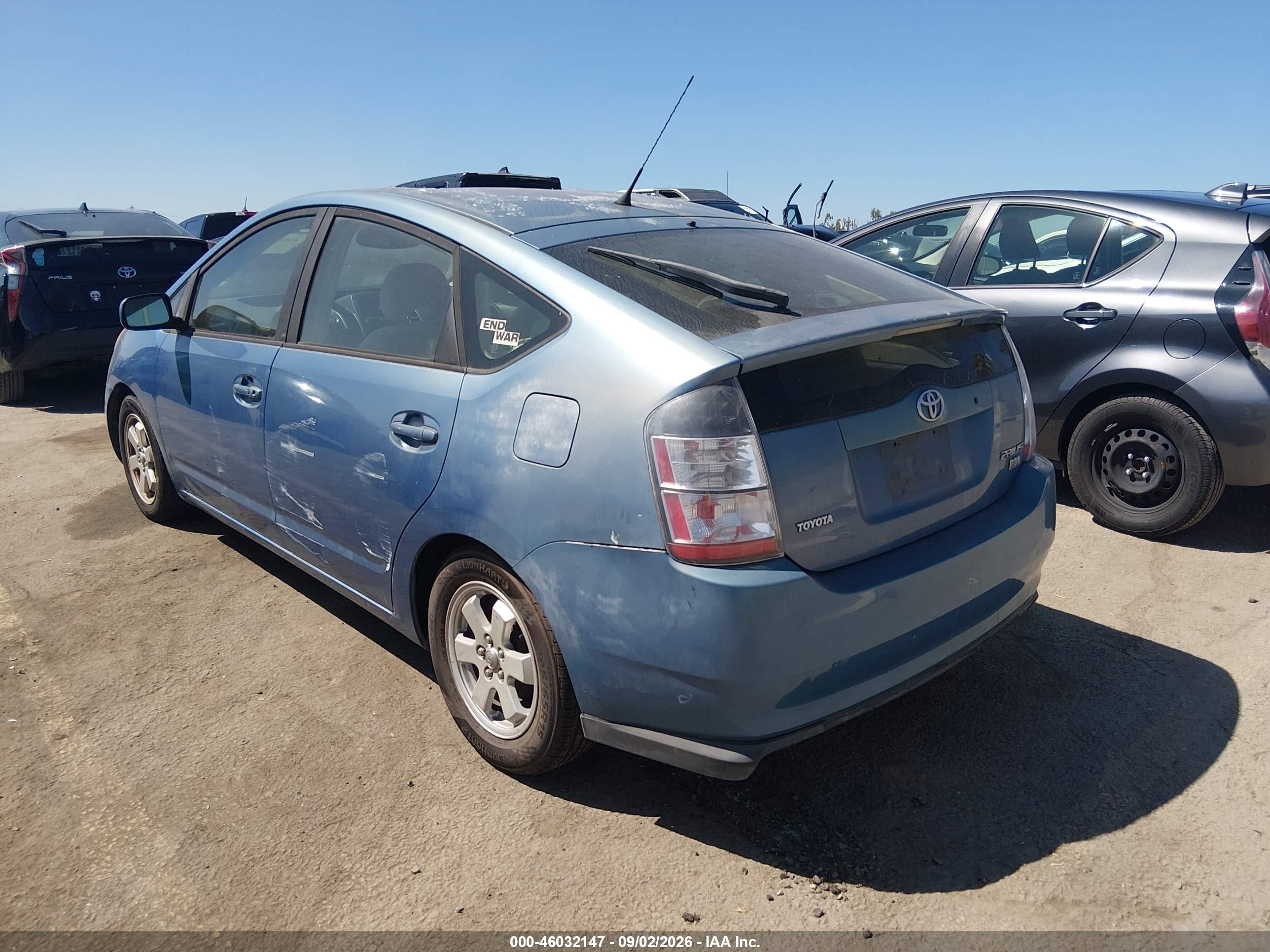 2005 Toyota Prius   Blue vin: JTDKB20U357048060