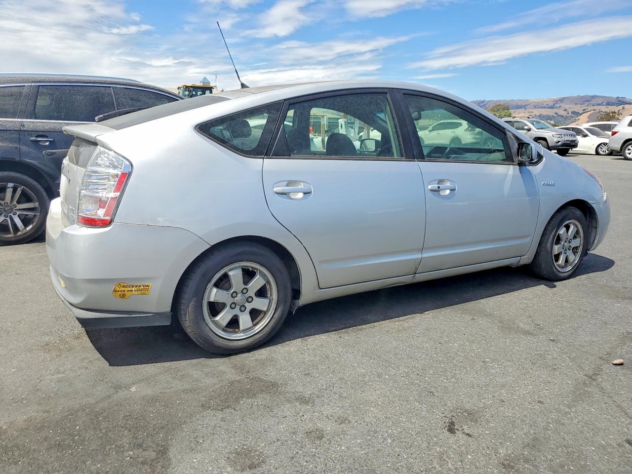 2006 Toyota Prius Base Silver vin: JTDKB20U363160415