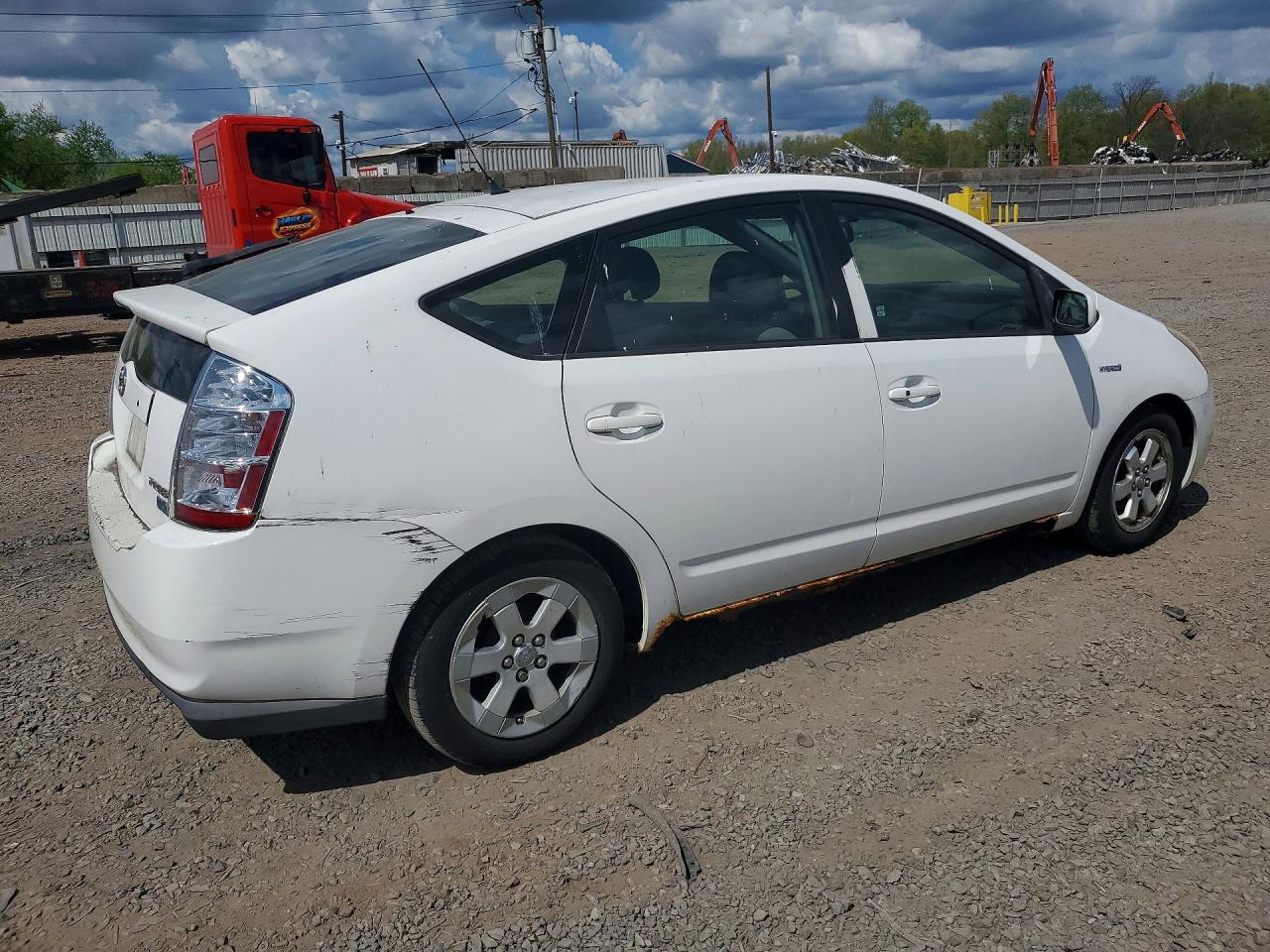 2006 Toyota Prius Base Белый vin: JTDKB20U363178834