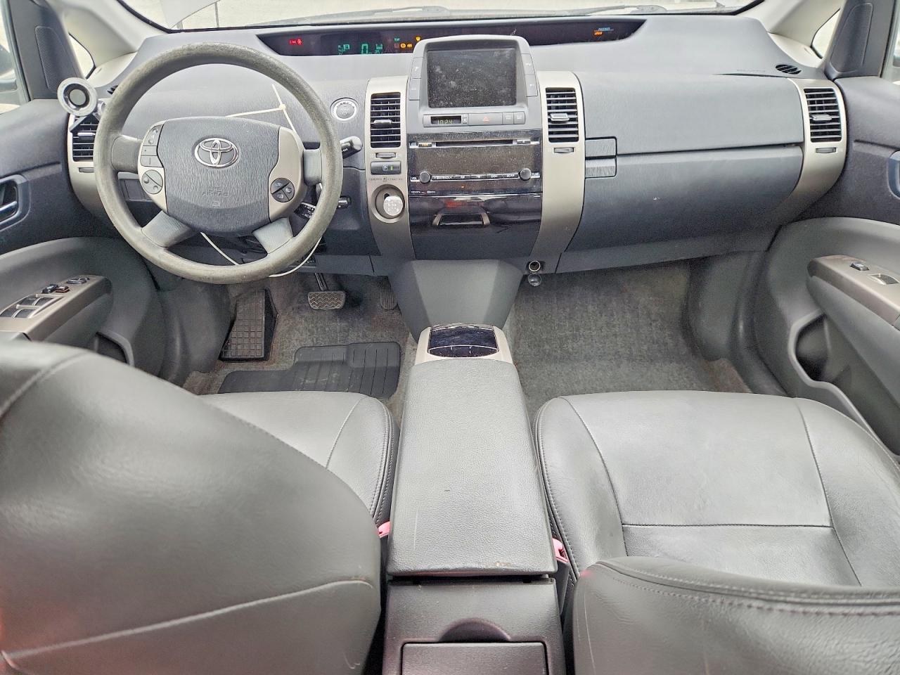 2006 Toyota Prius Base Серый vin: JTDKB20U363197710