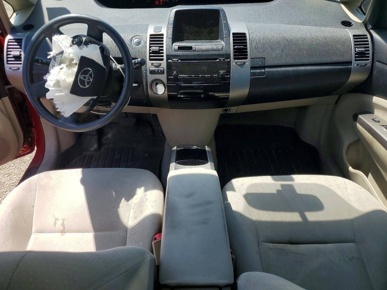 2006 Toyota Prius Base Красный vin: JTDKB20U367066303
